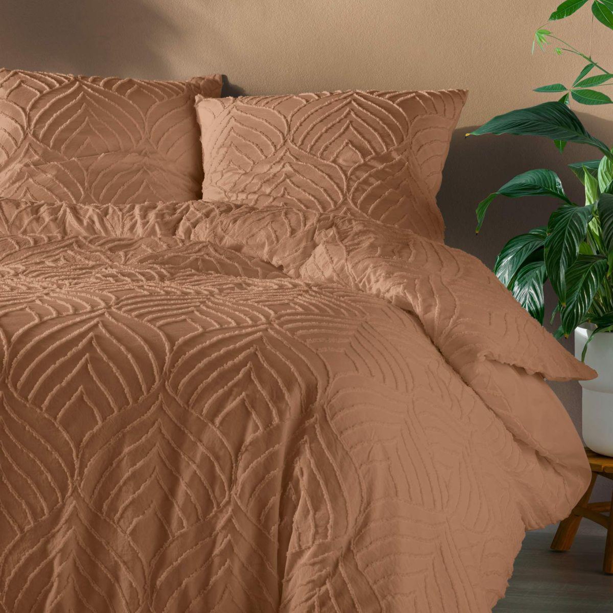 Voir la diapositive 2 : Douceur d'Intérieur Parure de lit 3 pièces  heltie  240x220cm mocha
