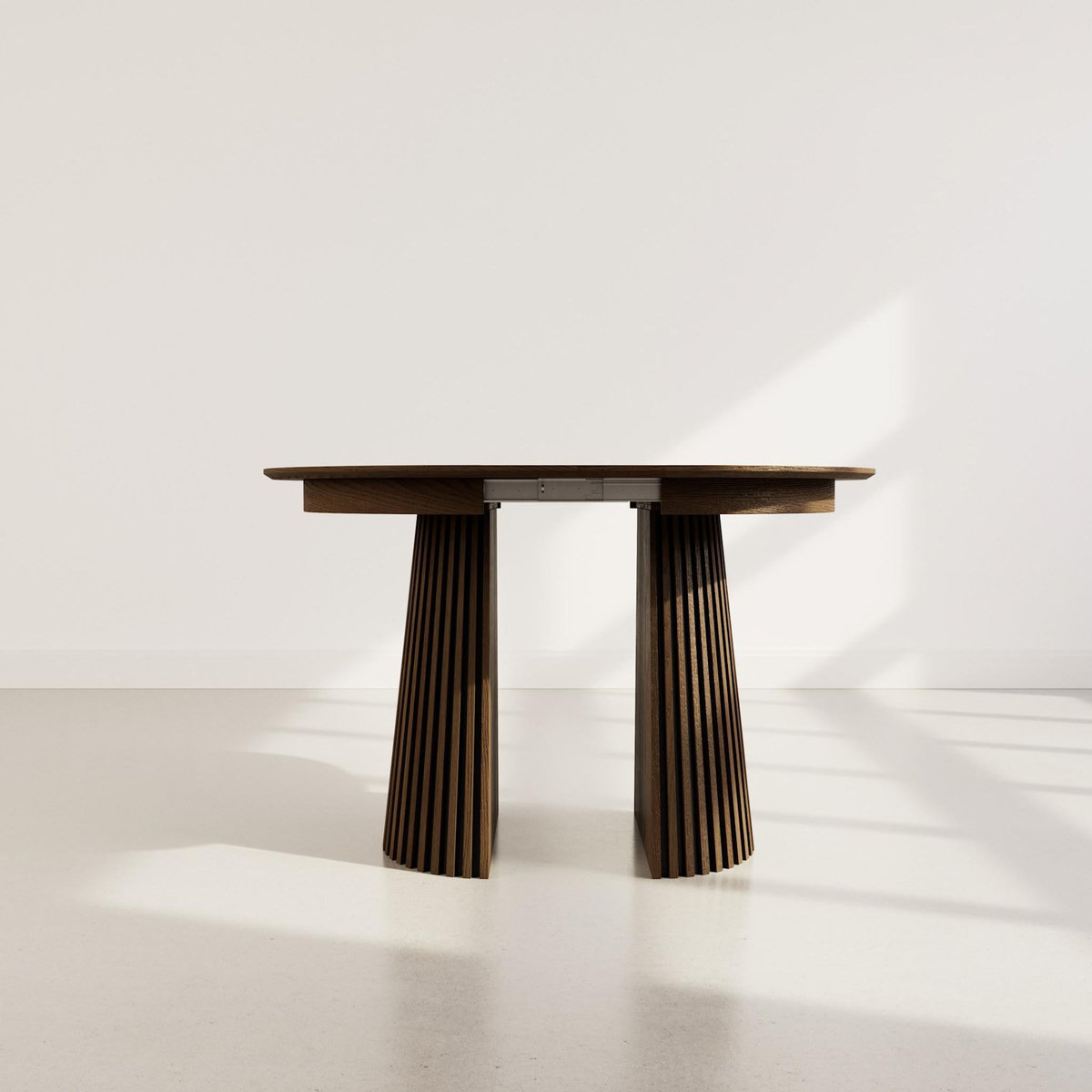 LISA DESIGN Freya - table à manger ronde extensible - effet bois foncé - 4 à 8 personnes