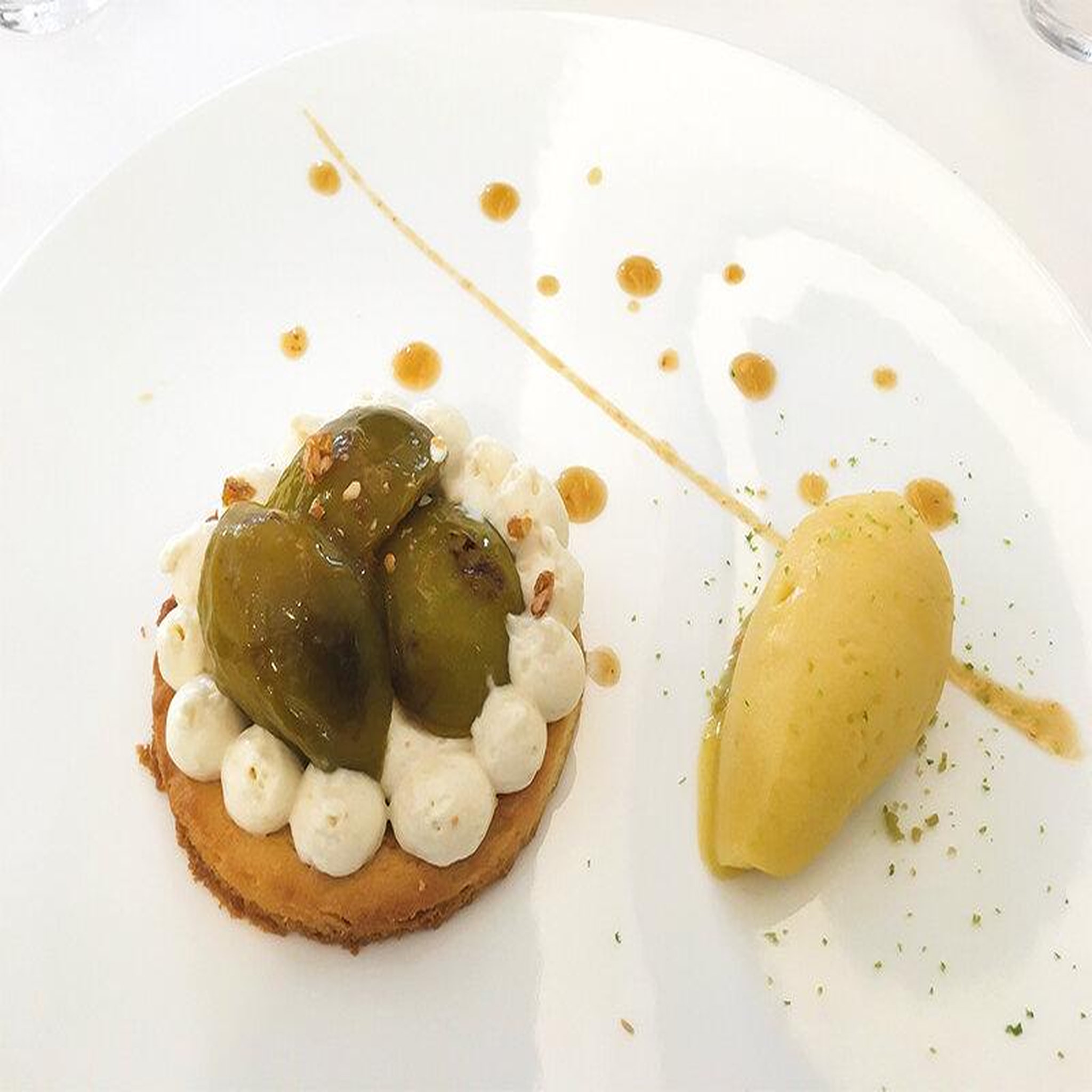 Voir la diapositive 3 : Smartbox Déjeuner gastronomique 5 plats avec champagne à antibes - coffret cadeau gastronomie