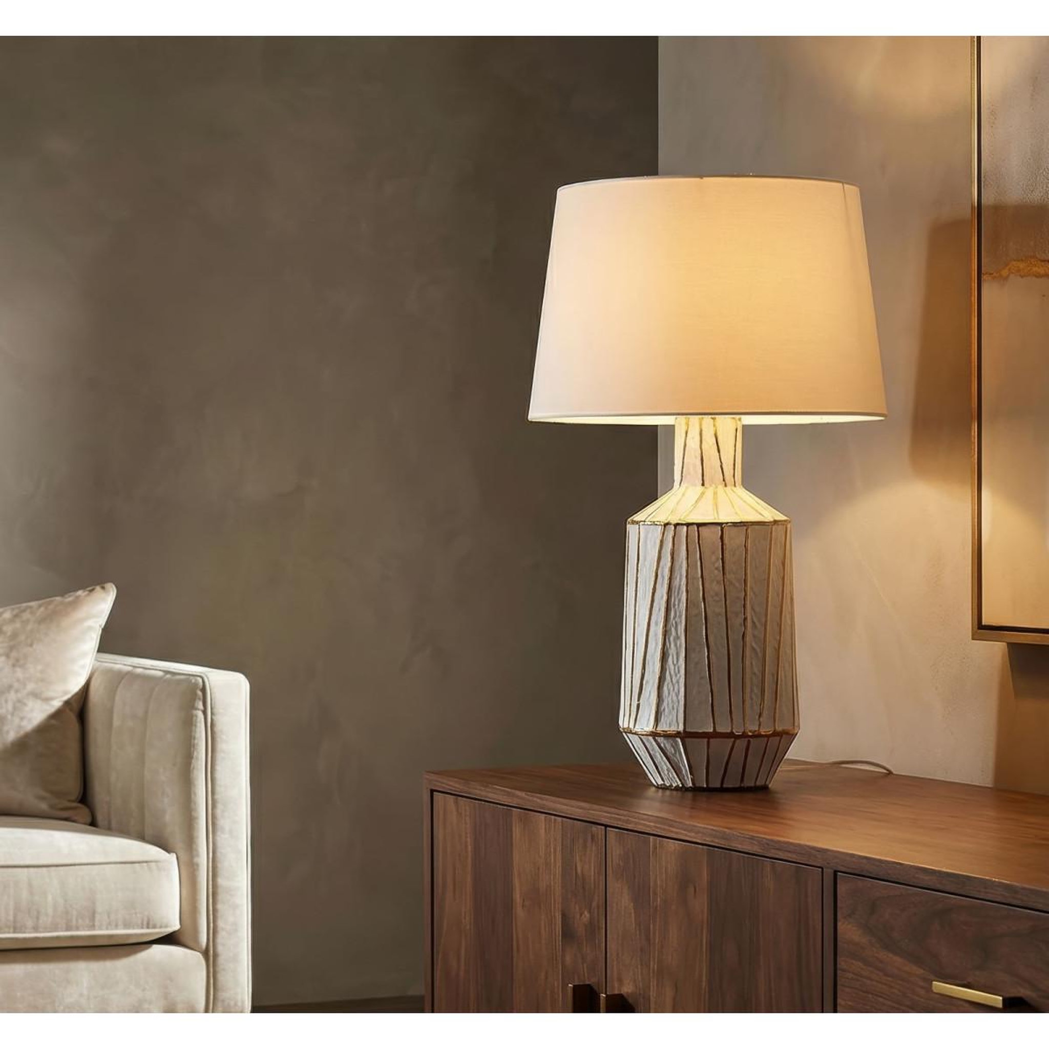 Voir la diapositive 6 : Paris Prix Lampe à poser  tangeri  73cm blanc & or