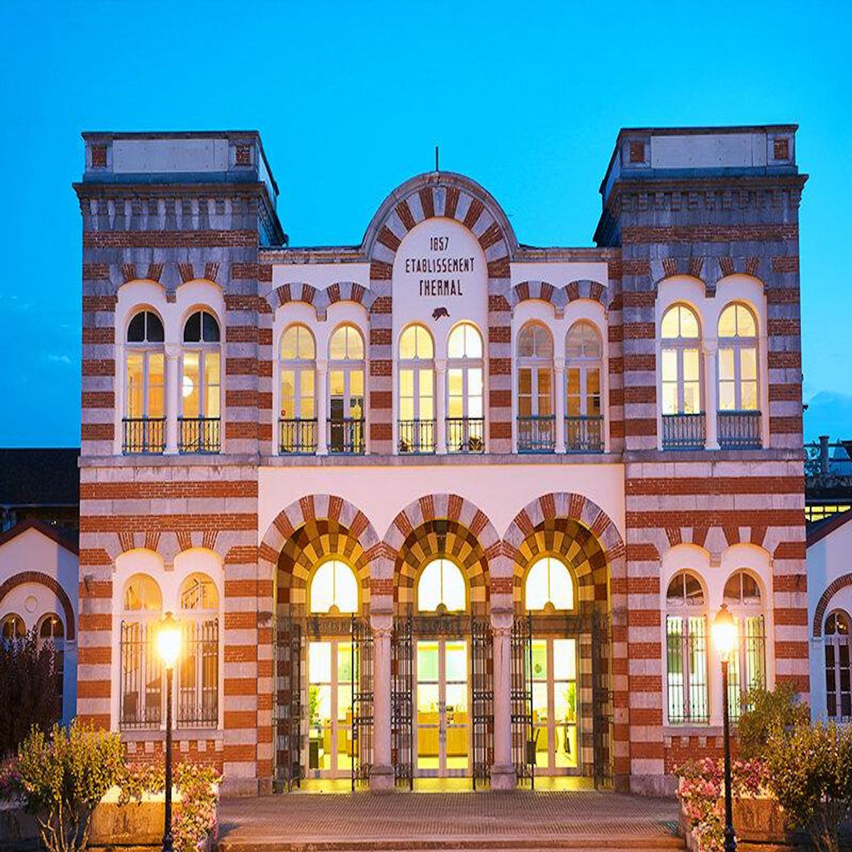 Smartbox Escapade détente de 3h en duo dans un spa thermal avec espace thermoludique et soins près de Pau - Coffret Cadeau Bien-être