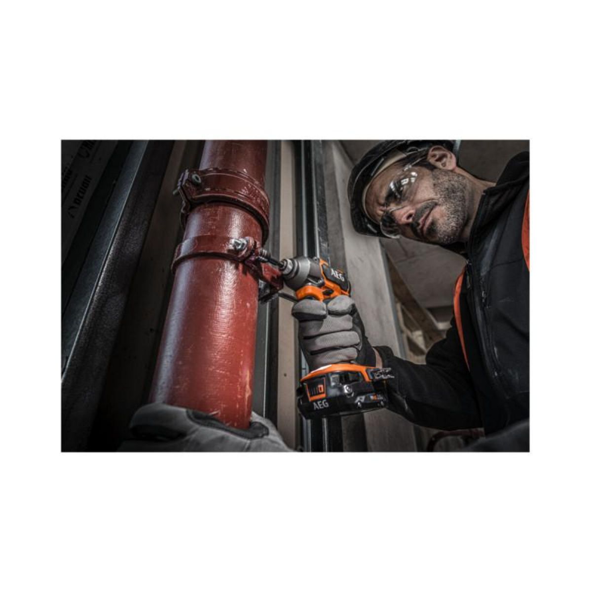 AEG Pack AEG Visseuse à chocs - BSS18C3B3-0 - 18V Brushless - 1 batterie 2.0Ah - 1 chargeur - SETL1820S