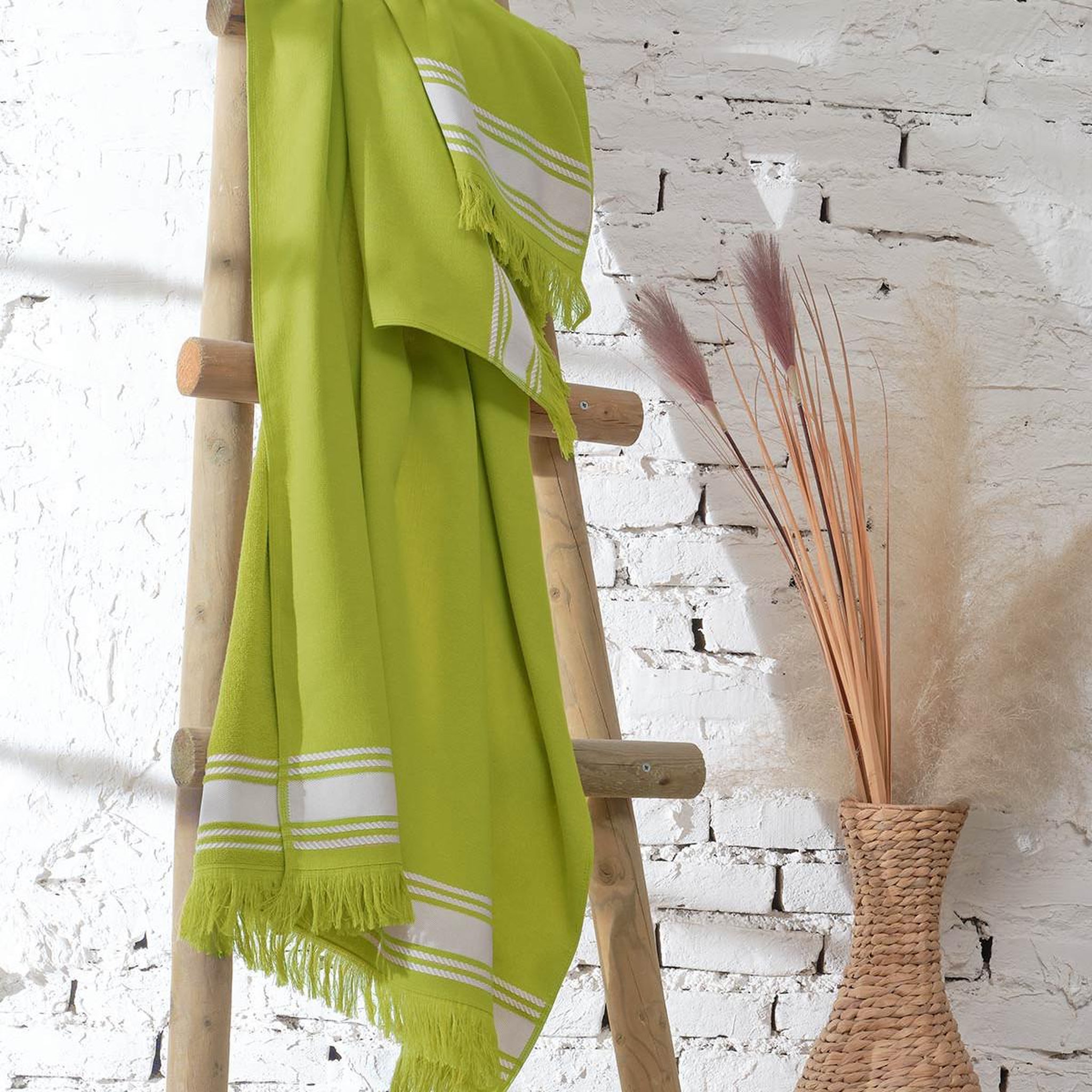Voir la diapositive 4 : Sensei Maison Serviette de plage / fouta 100x180 cm BAHAMAS - 100x180 cm