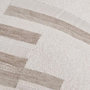 Voir la diapositive 4 : ATMOSPHERA Coussin Déco en Jacquard Chenillé  Calix  30x50cm Beige