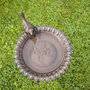 Voir la diapositive 2 : HI HI Fontaine pour oiseaux Fonte Marron