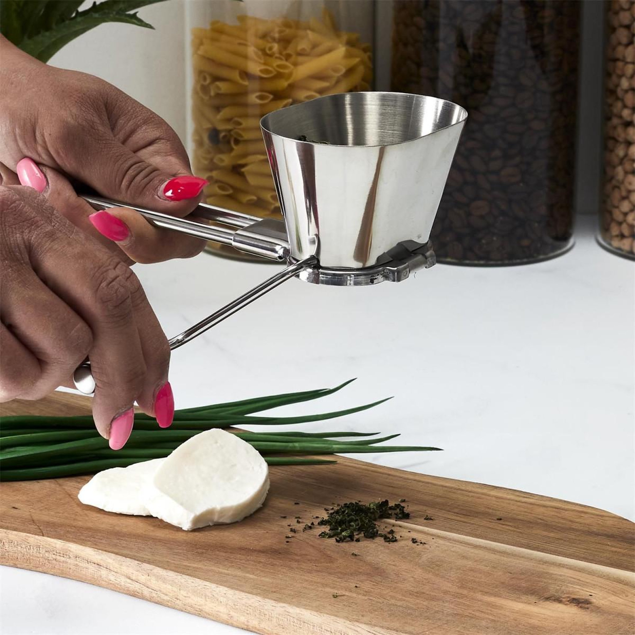 Voir la diapositive 3 : COOK CONCEPT Moulin à manivelle  herbes aromatiques  19cm inox