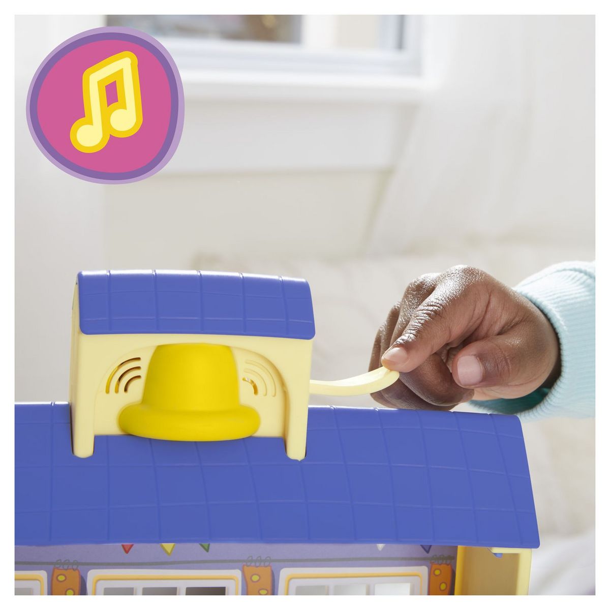 HASBRO Coffret La salle de classe Peppa Pig avec sons