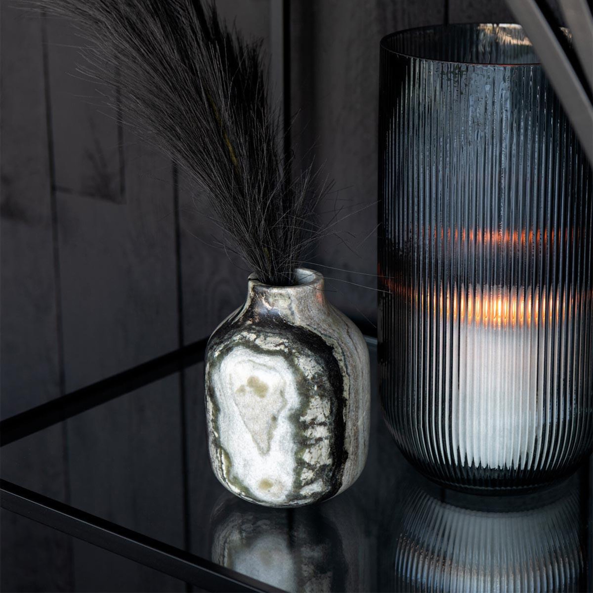 Voir la diapositive 2 : J-LINE Vase déco en marbre  courchevel  15cm gris clair