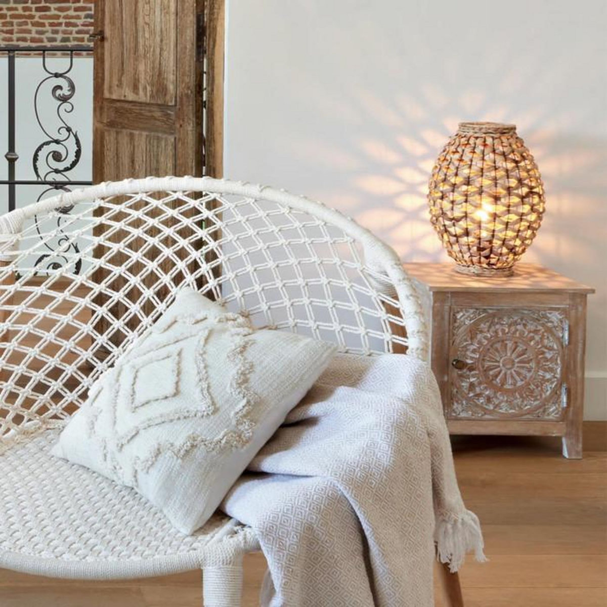 ATMOSPHERA Table de Chevet 1 Porte en Bois  Shirel  45cm Marron