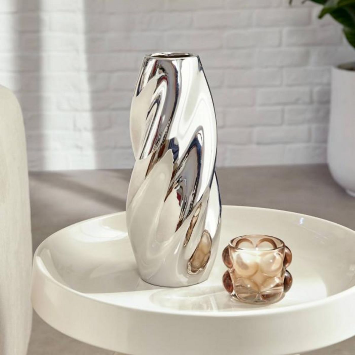 ATMOSPHERA Vase Design Torsadé en Dolomite  Sky  28cm Argent