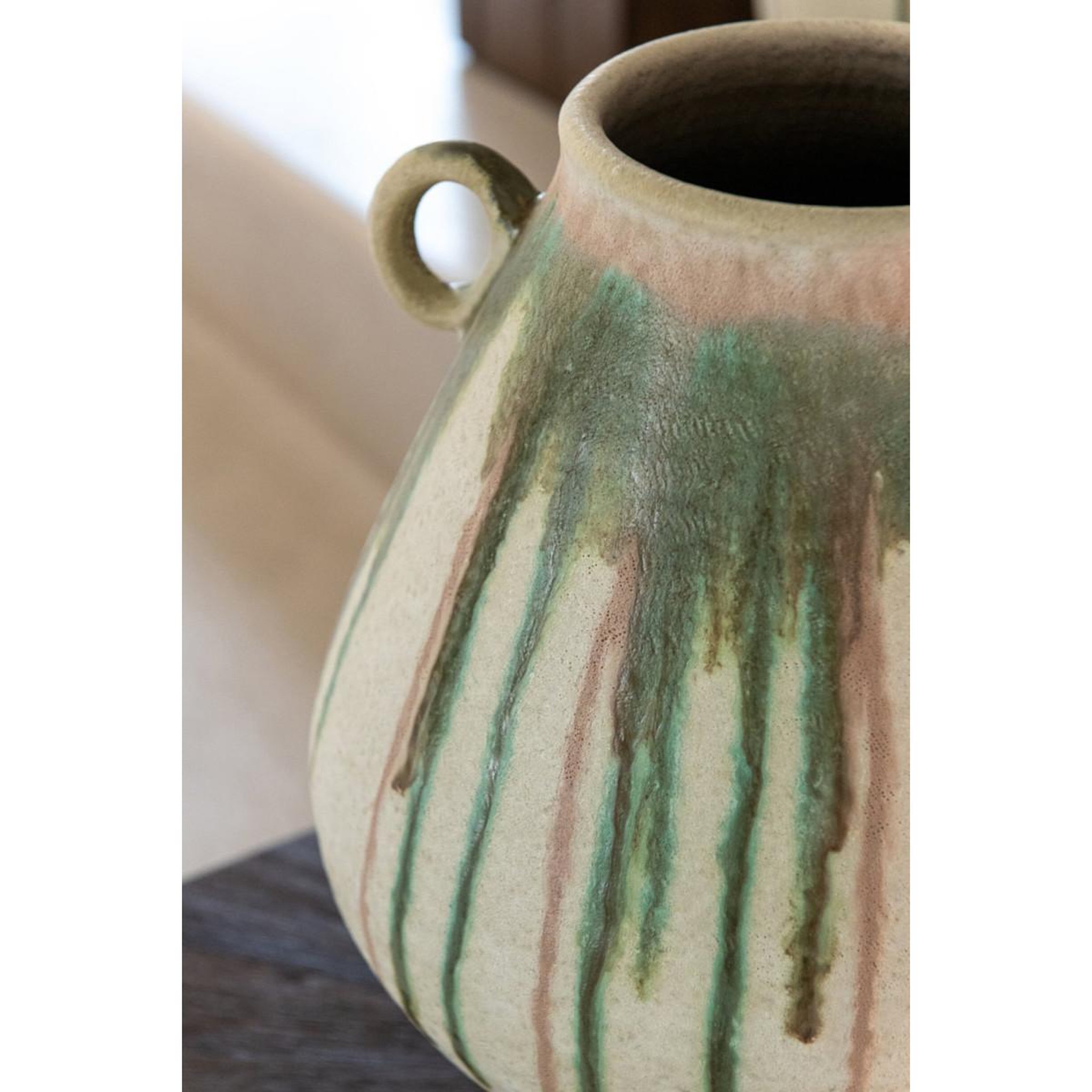 Voir la diapositive 3 : J-LINE Vase en céramique  oliveto  45cm beige & vert