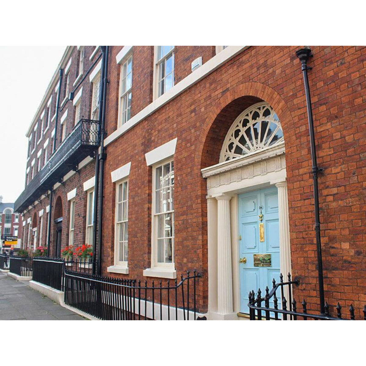 Smartbox Visite guidée Peaky Blinders® en bus de Liverpool - Coffret Cadeau Multi-thèmes