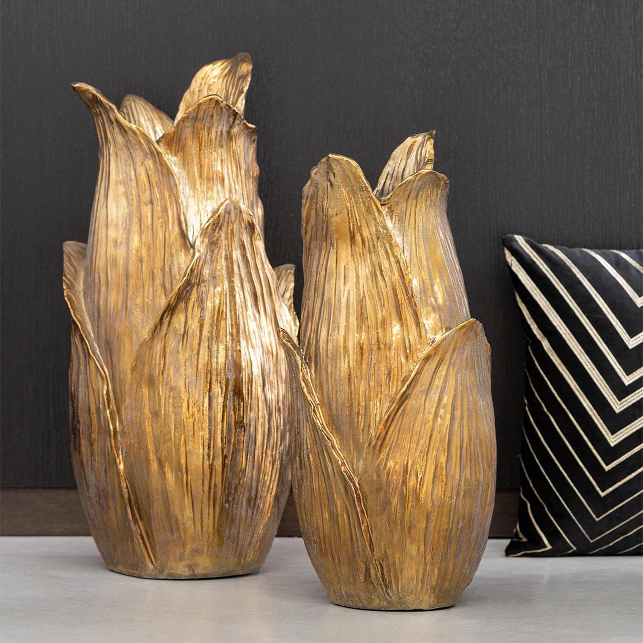 Voir la diapositive 3 : J-LINE Vase design pétales  nebu  51cm or