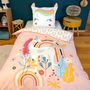 Voir la diapositive 2 : COTE DECO Parure de lit enfant Licorne avec oreilles rembourrées - 100% coton 57 fils/cm² - 140 x 200 cm