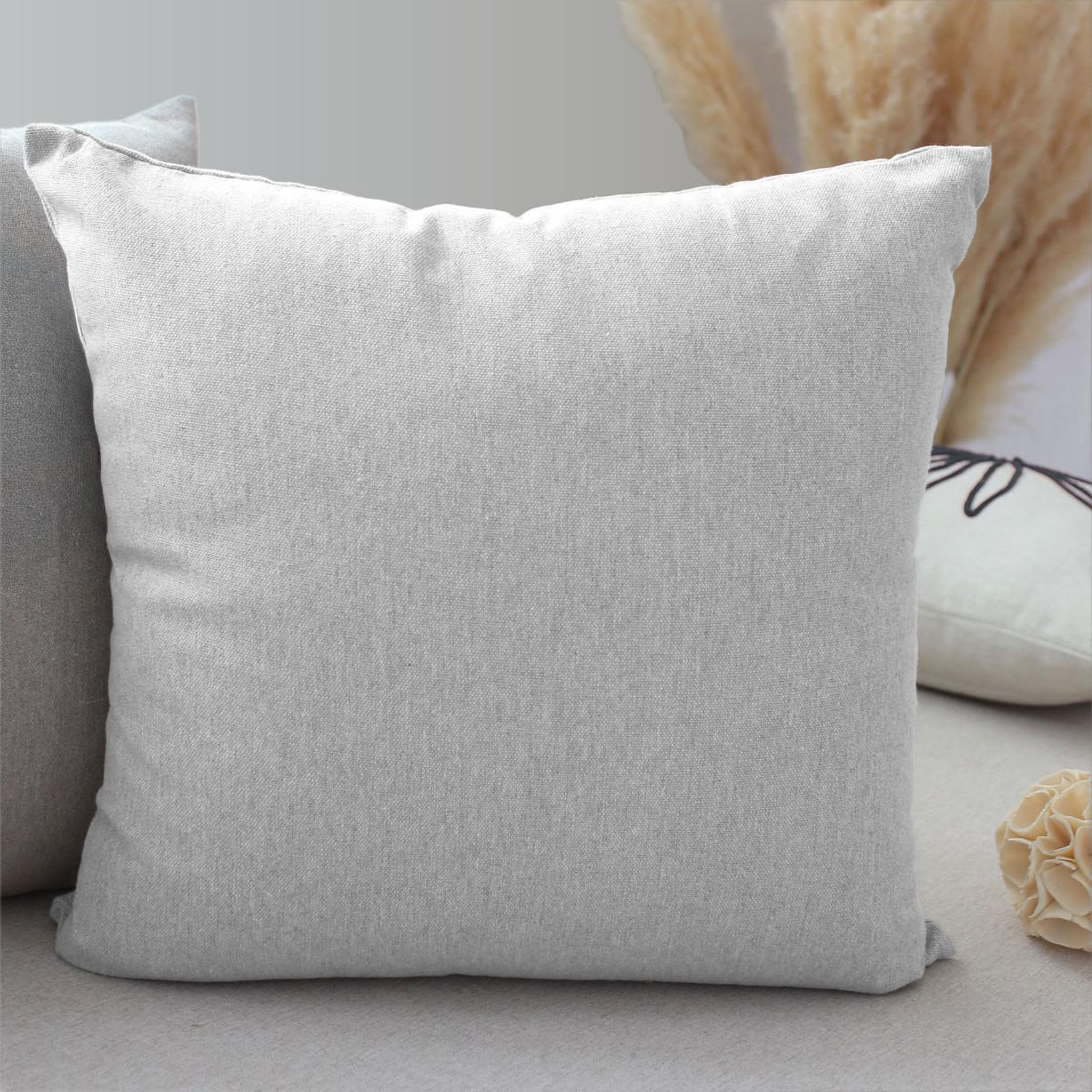 Voir la diapositive 3 : ENJOY HOME Coussin déco uni  cambria  40x40cm blanc gris