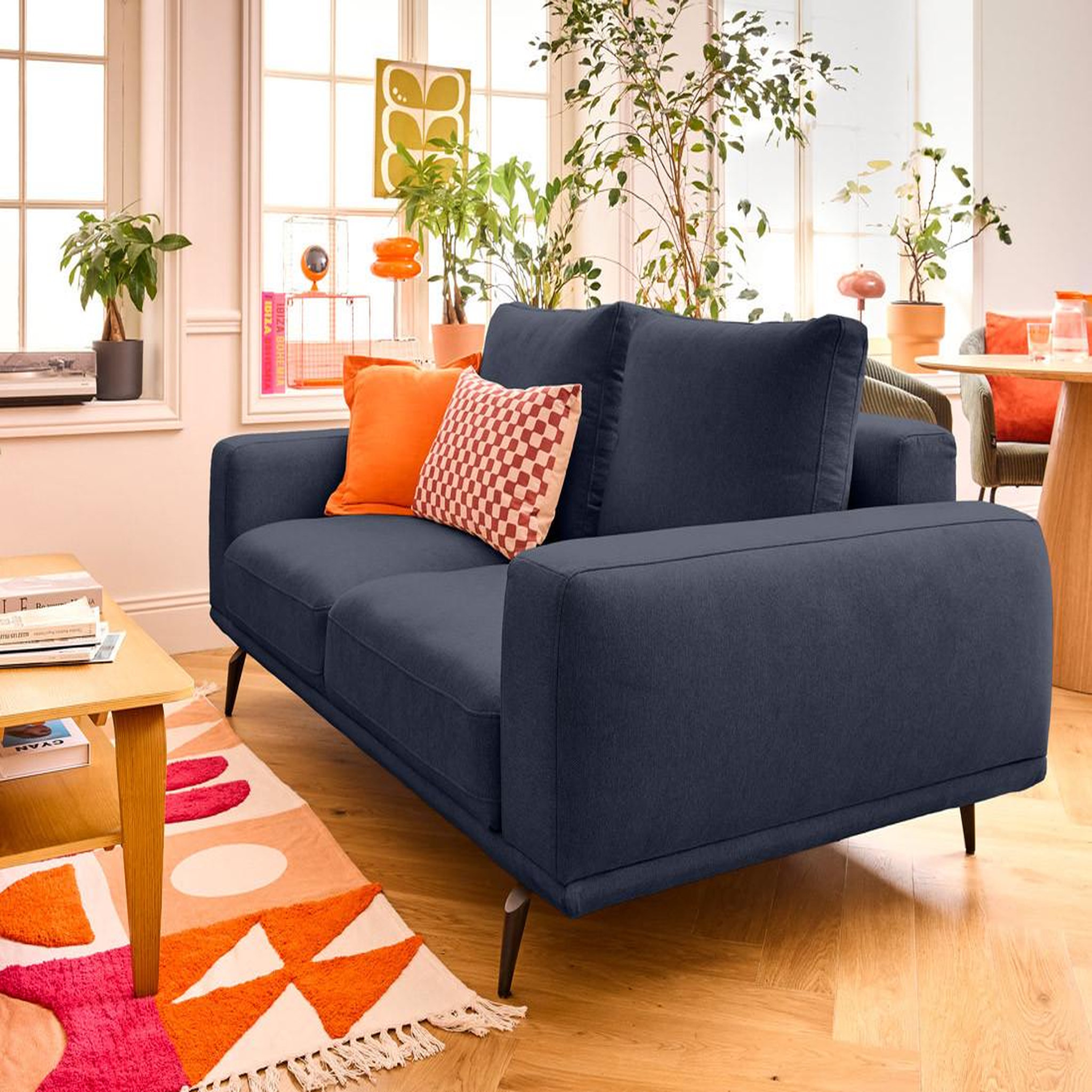 Voir la diapositive 2 : LISA DESIGN Vicence - canapé droit 2 places en tissu