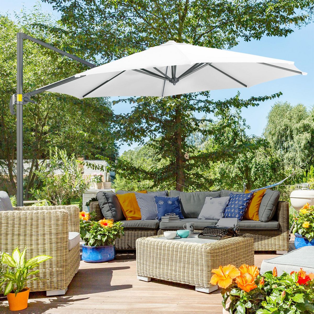 OUTSUNNY Parasol déporté octogonal inclinable manivelle avec pied en acier Ø 2,94 x 2,48H m blanc