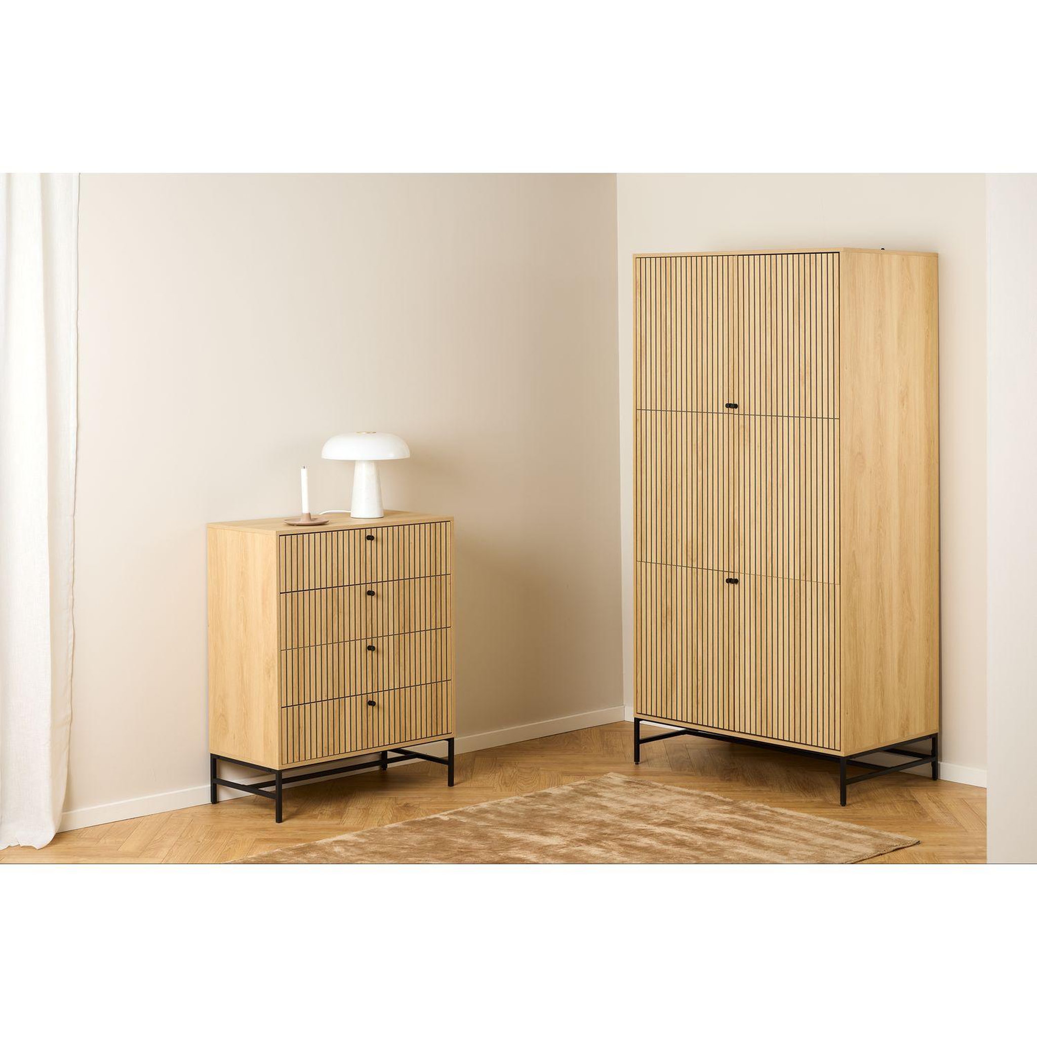 Voir la diapositive 3 : TOILINUX Commode rectangulaire à 4 tiroirs effet tasseaux baïkal - beige