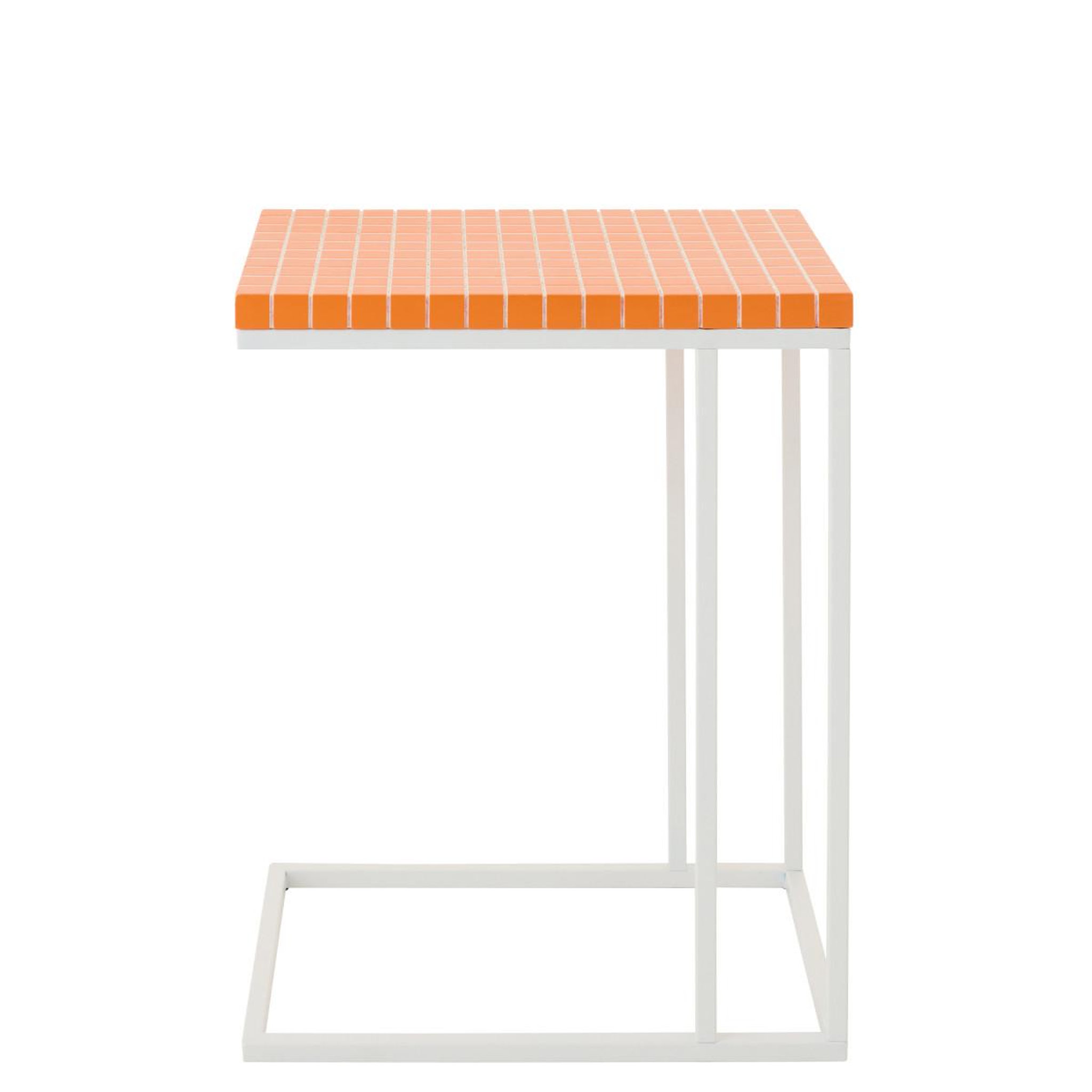 Voir la diapositive 2 : J-LINE Table d'appoint à carreaux  spia  60cm orange & blanc
