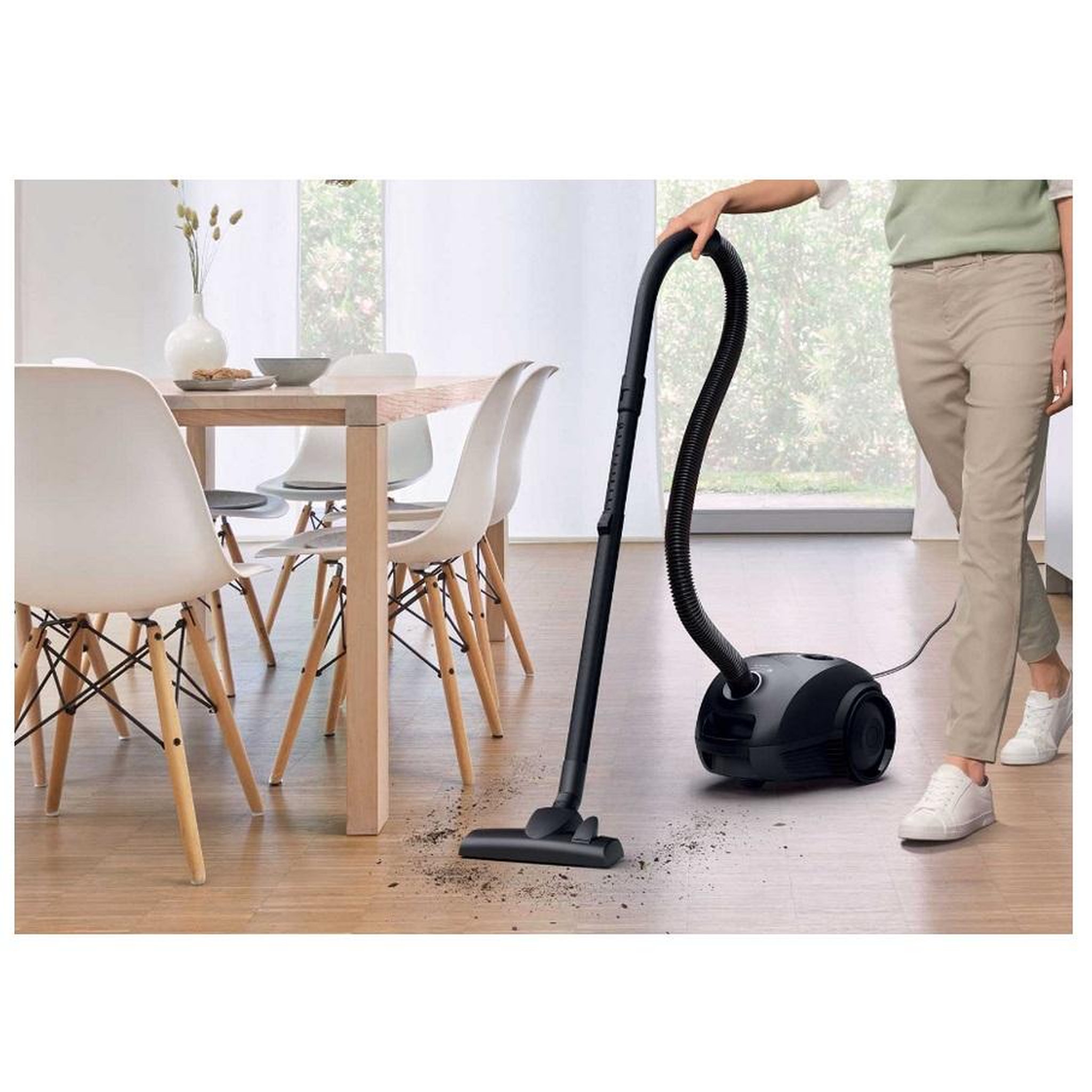 Voir la diapositive 4 : BOSCH Aspirateur traîneau 600w 80db noir - bgbs2lb1