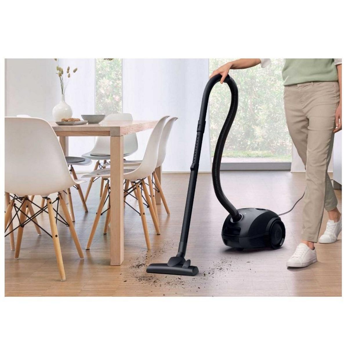 BOSCH Aspirateur traîneau 80db noir - BGBS2LB1