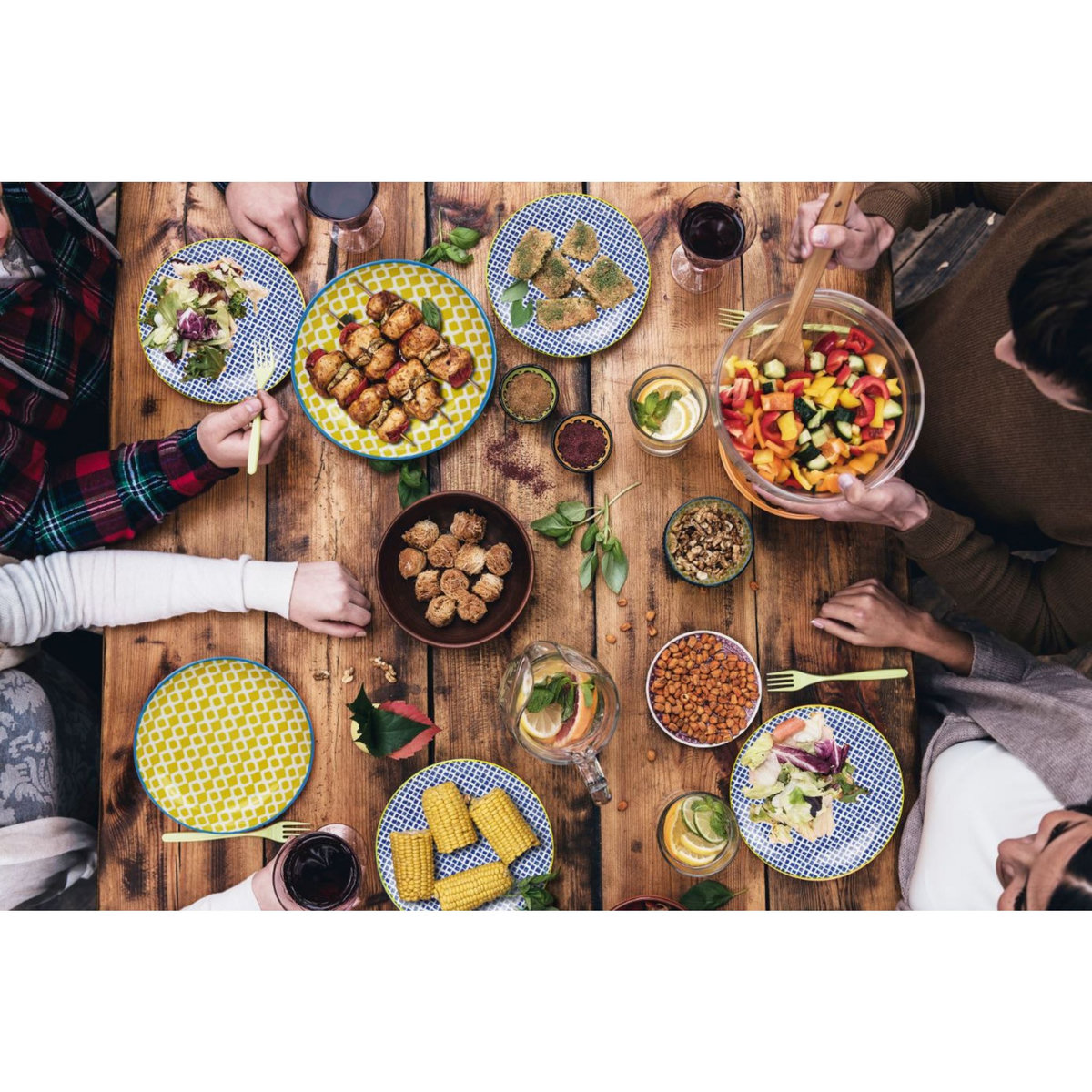 ARD TIME Service d'assiettes 18 pièces SABAE porcelaine