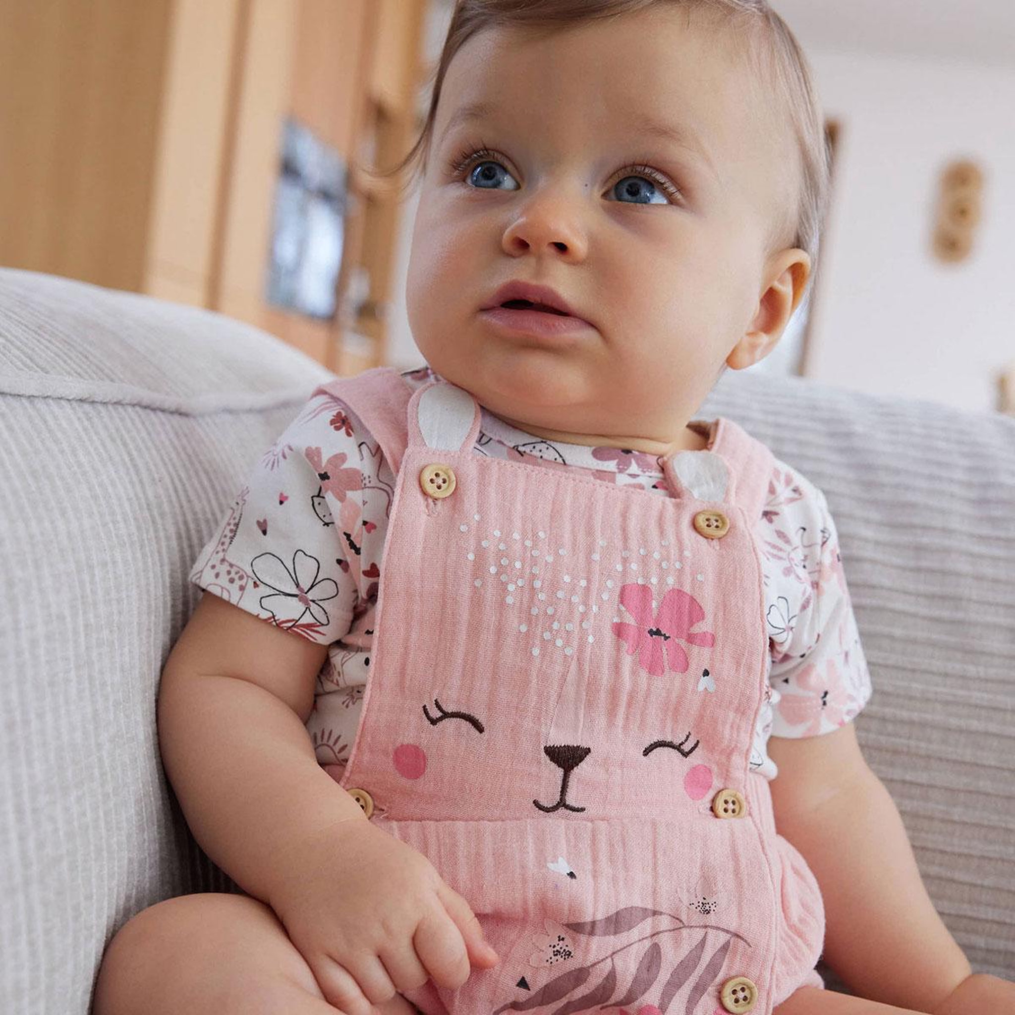 Voir la diapositive 6 : Petit BÃ©guin Ensemble salopette bébé en gaze de coton et t-shirt petit safari