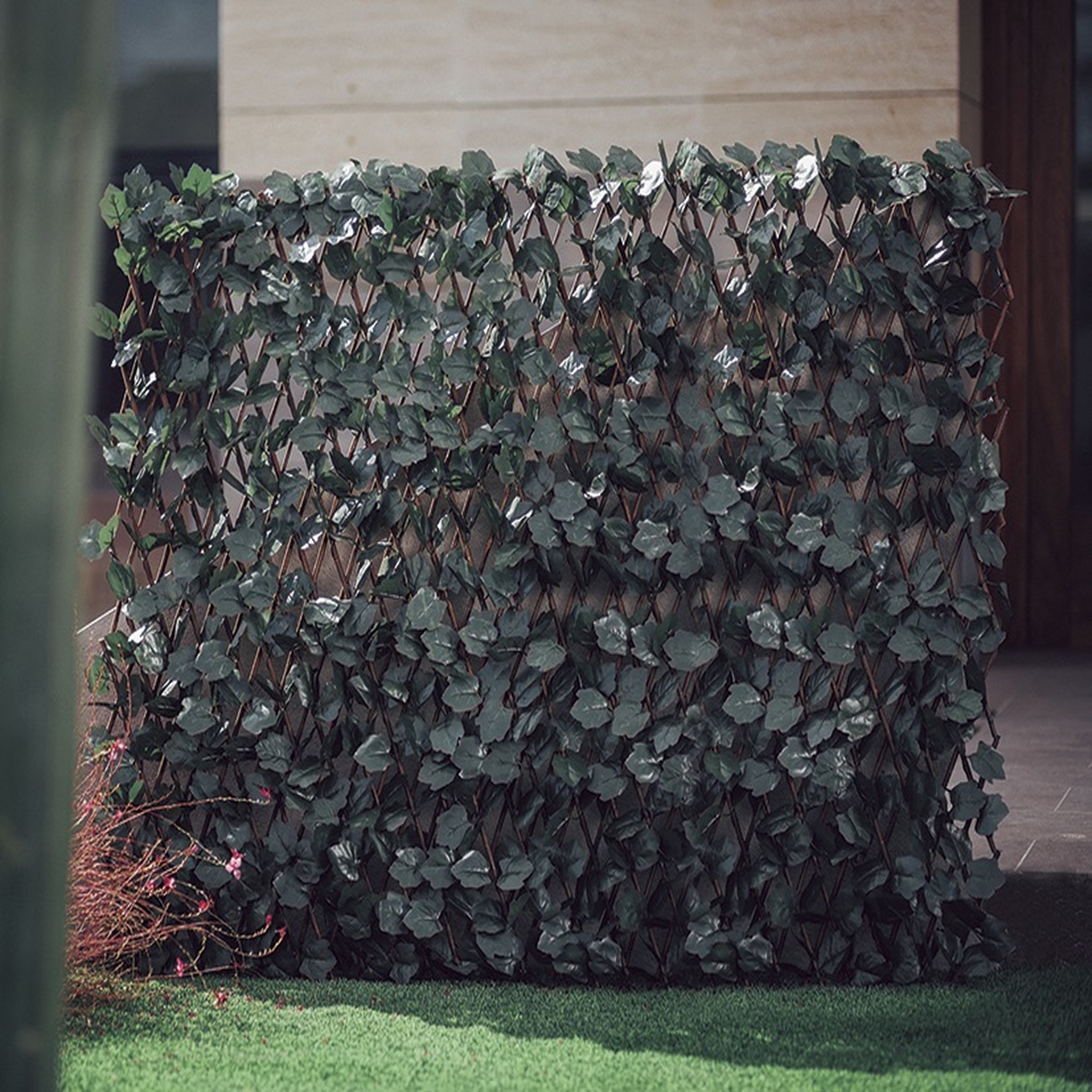 Voir la diapositive 2 : Treillis extensible - 1x2m - Avec feuilles et lien