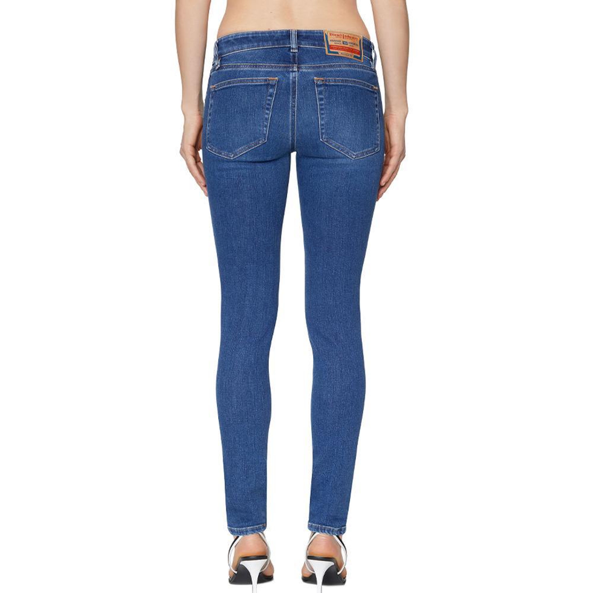 Voir la diapositive 2 : DIESEL Jean Bleu Femme Diesel Slandy