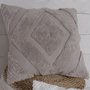 Voir la diapositive 1 : TODAY Coussin déco tufté en coton  DUNE 