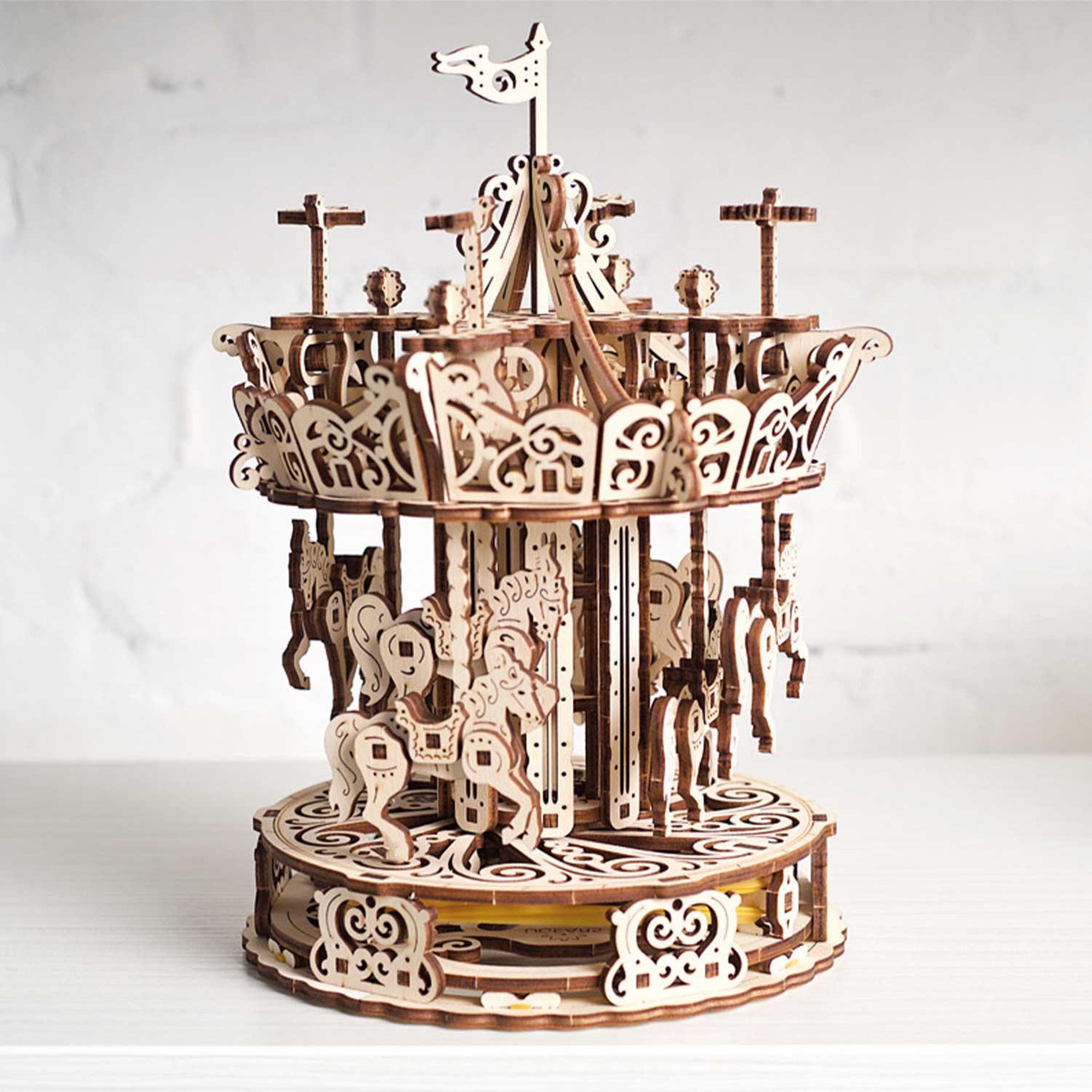 Voir la diapositive 1 : Graine créative Maquette En Bois 3D - Carrousel 26 Cm
