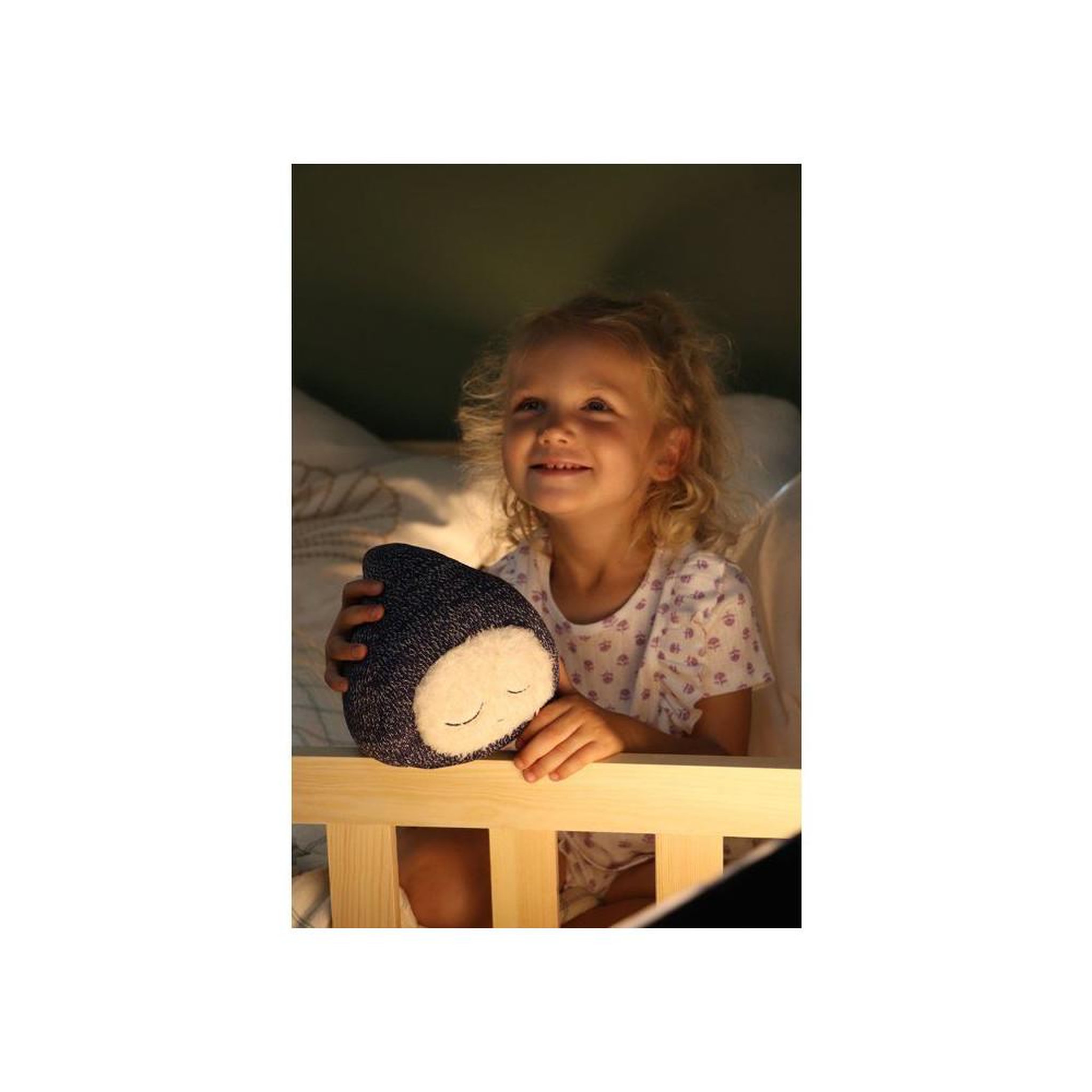 Voir la diapositive 5 : MORPHEE Jouet peluche pour bébé Gaby, activation aux pleurs, module sonore avec 6 sons apaisants, bruit blanc et battement de cœur, couleur bleu nuit et beige