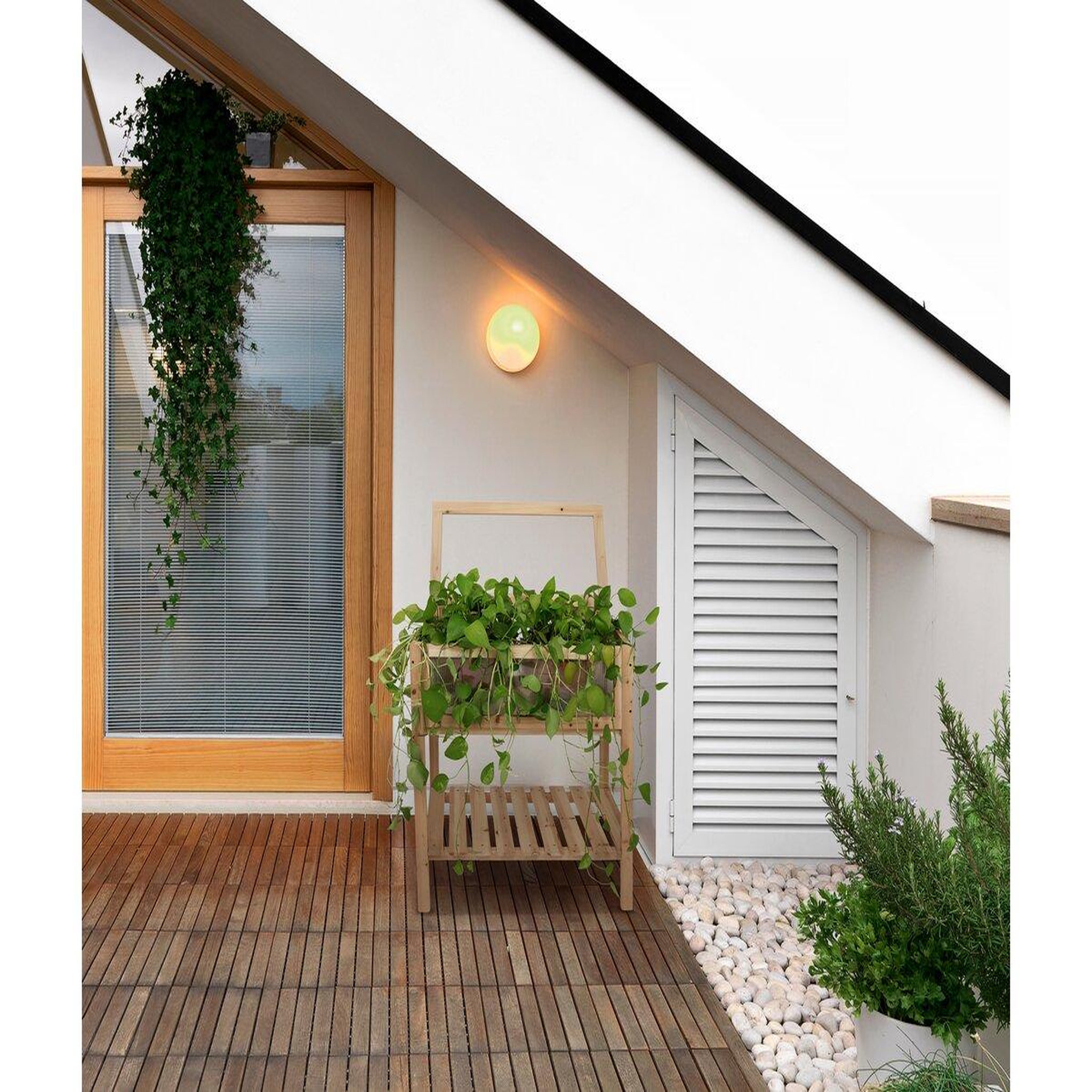 Voir la diapositive 2 : Habitat et Jardin Carré potager en bois sur pieds  Rose  - 79 x 40 x 79.5 cm