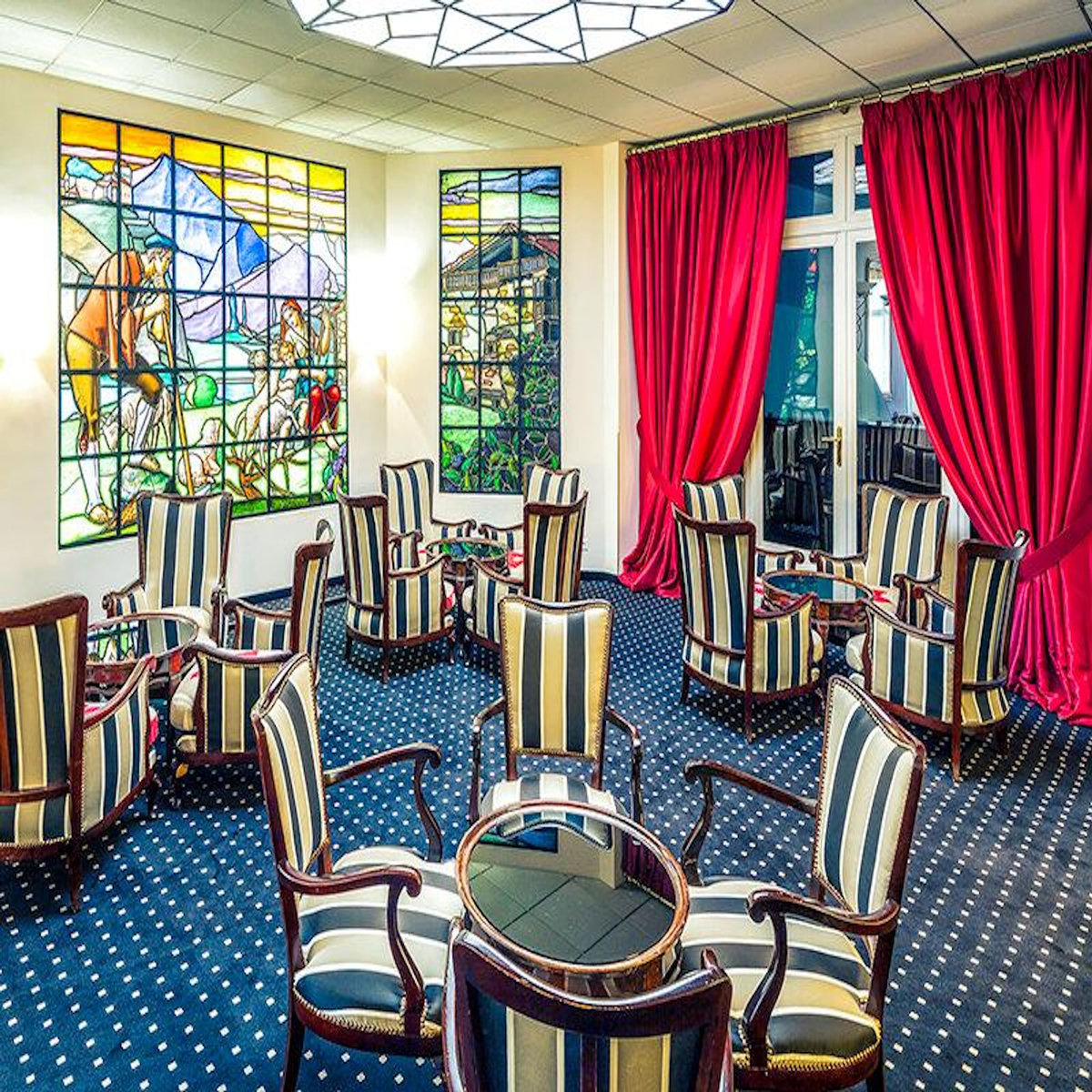 Smartbox 2 jours en hôtel Mercure 4* à Lourdes avec pass pour le château fort de Lourdes - Coffret Cadeau Séjour