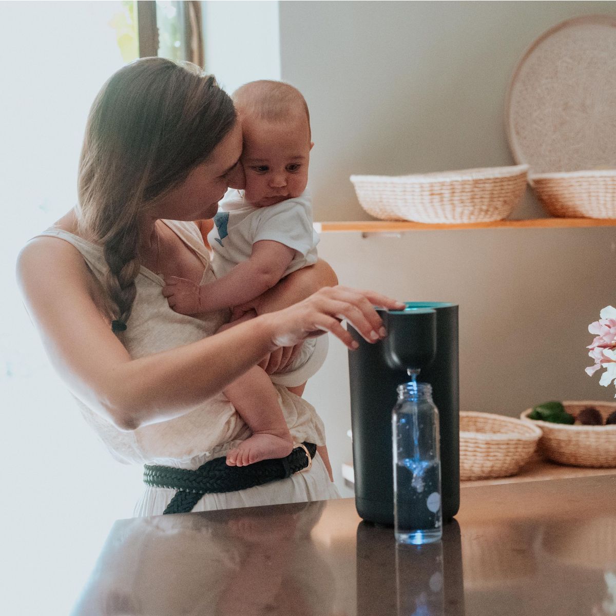 BABYMOOV Préparateur de biberons Milky Now