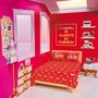 Voir la diapositive 2 : MGA Rainbow High Fashion dorm house