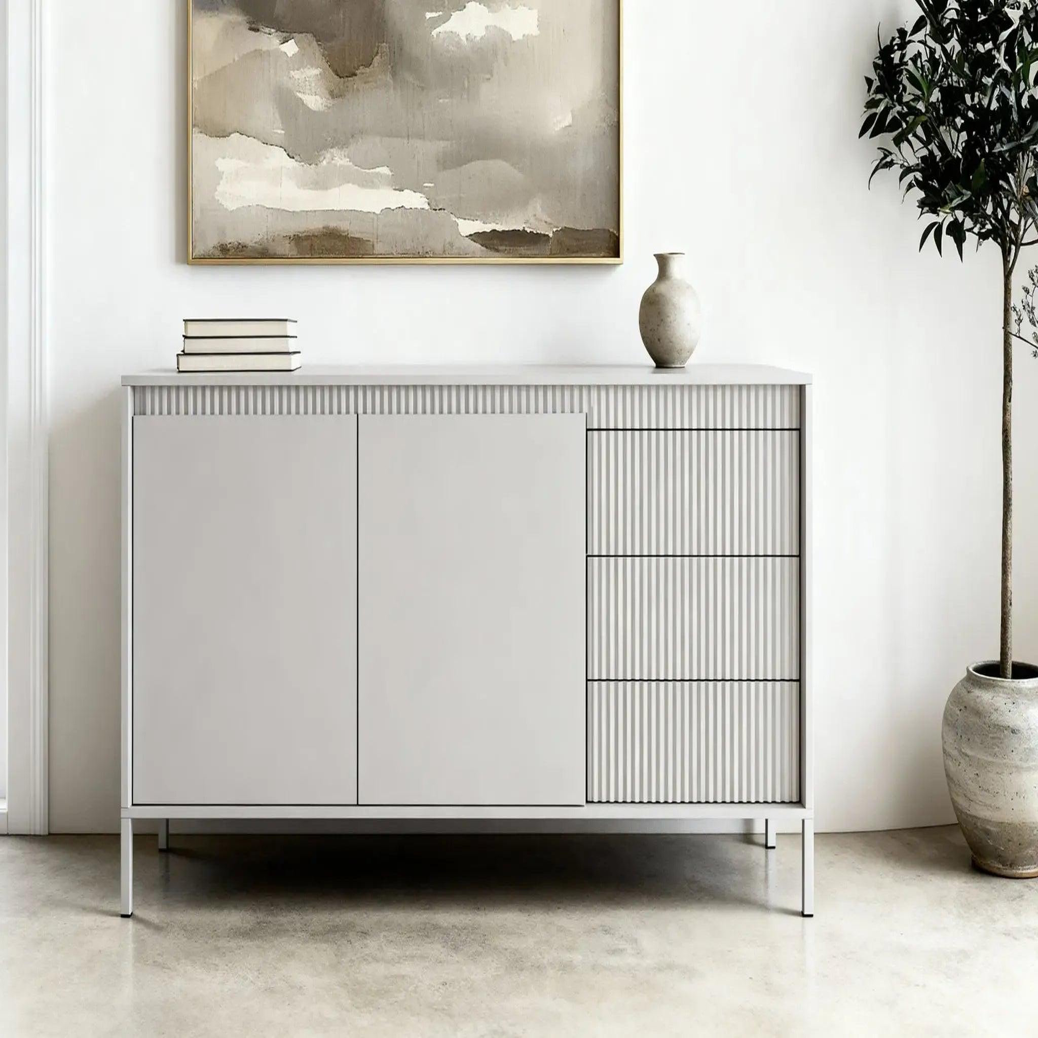 Voir la diapositive 2 : CASANOVA PARIS Alina - buffet 153cmpieds en métal