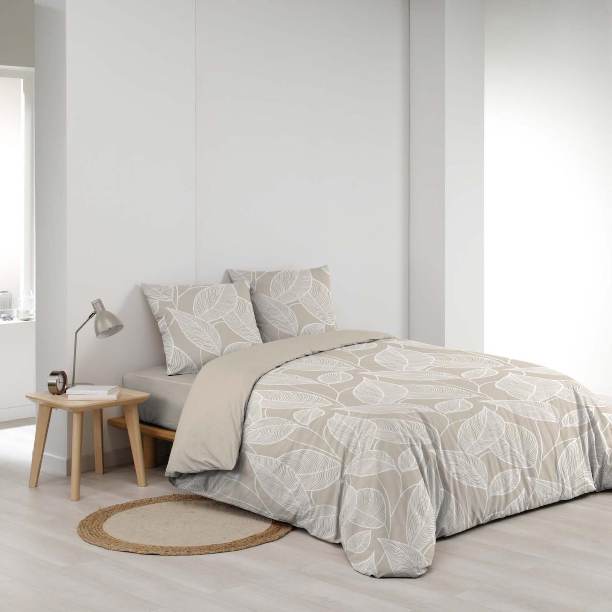 Voir la diapositive 2 : Douceur d'Intérieur Parure de lit 3 pièces  amanda  260x240cm naturel