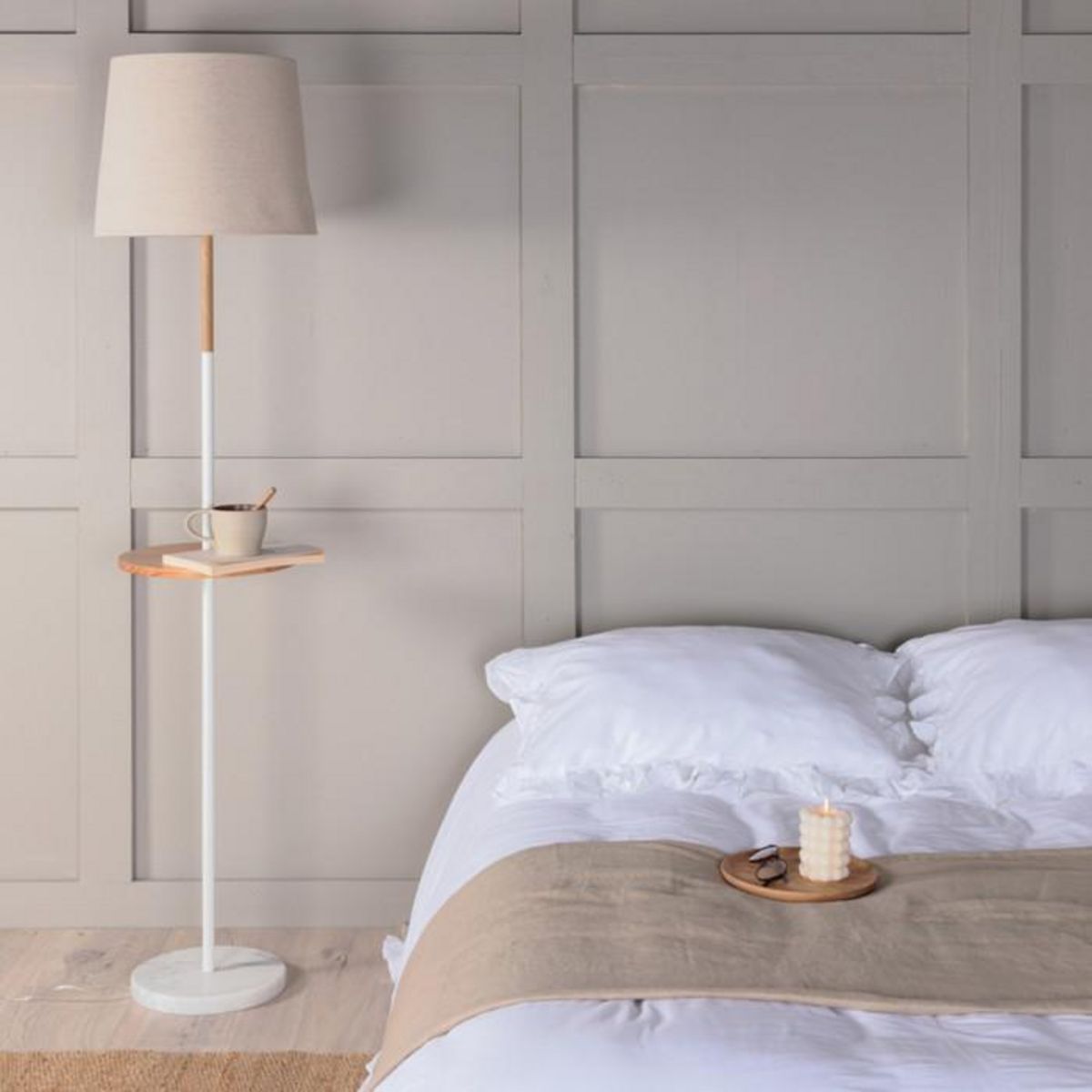 Paris Prix Lampadaire Avec Plateau  Hattman  165cm Beige