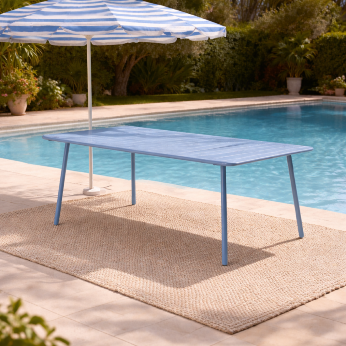 CONCEPT USINE Table de jardin 10-12 places 234cm bleue BERGAME