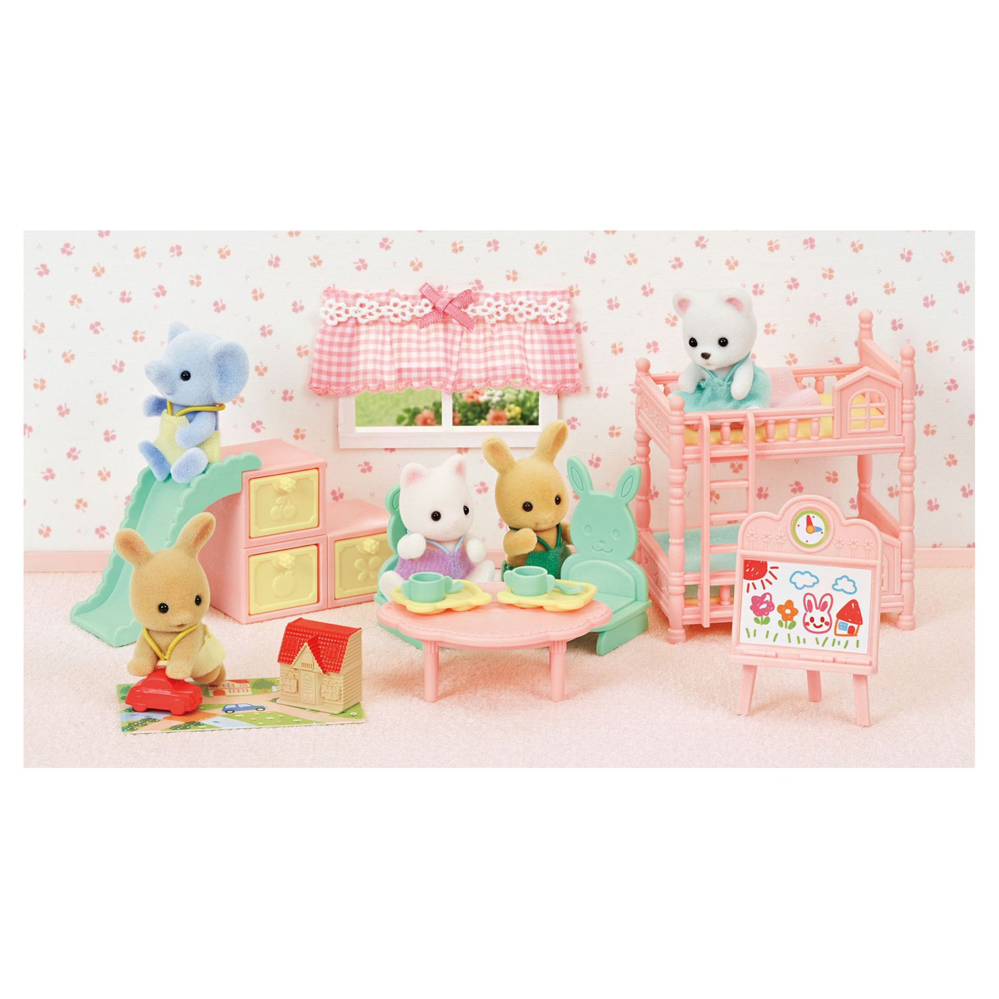 Voir la diapositive 5 : Epoch d'Enfance La salle de jeu des bébés figurines - Sylvanian Families