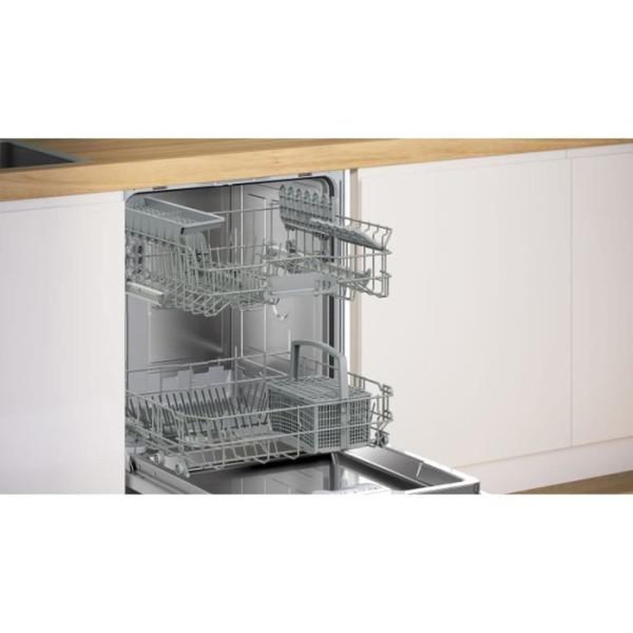 Voir la diapositive 3 : BOSCH Lave-vaisselle 60cm 13couverts 46db intégrable avec bandeau acier brossé - SMI2HTS02E