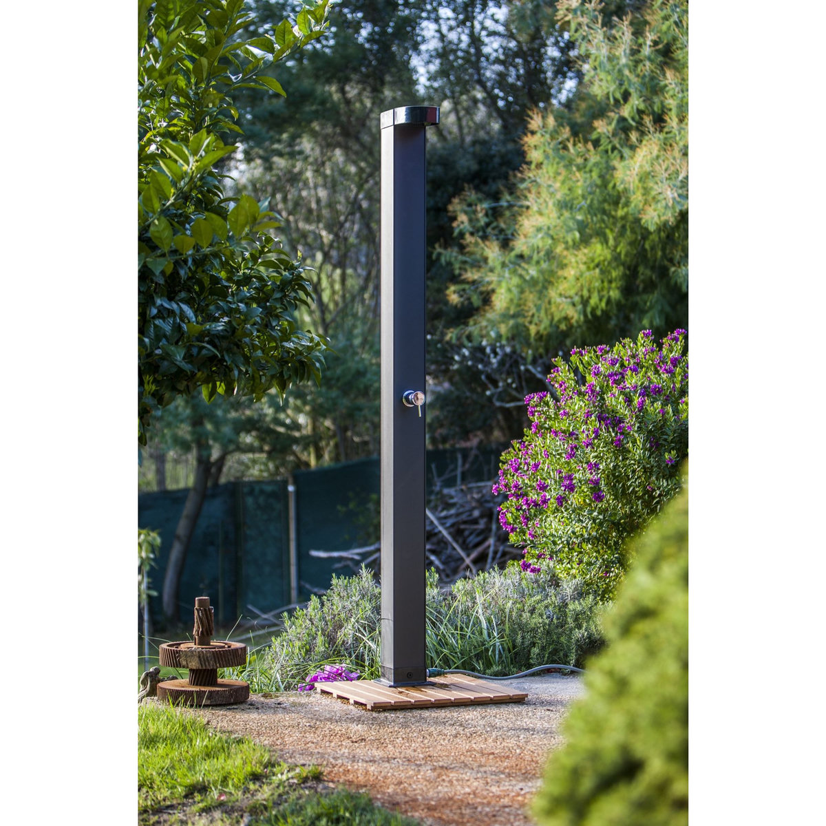 GRE Douche solaire - Aluminium/Plastique - Réservoir 30L