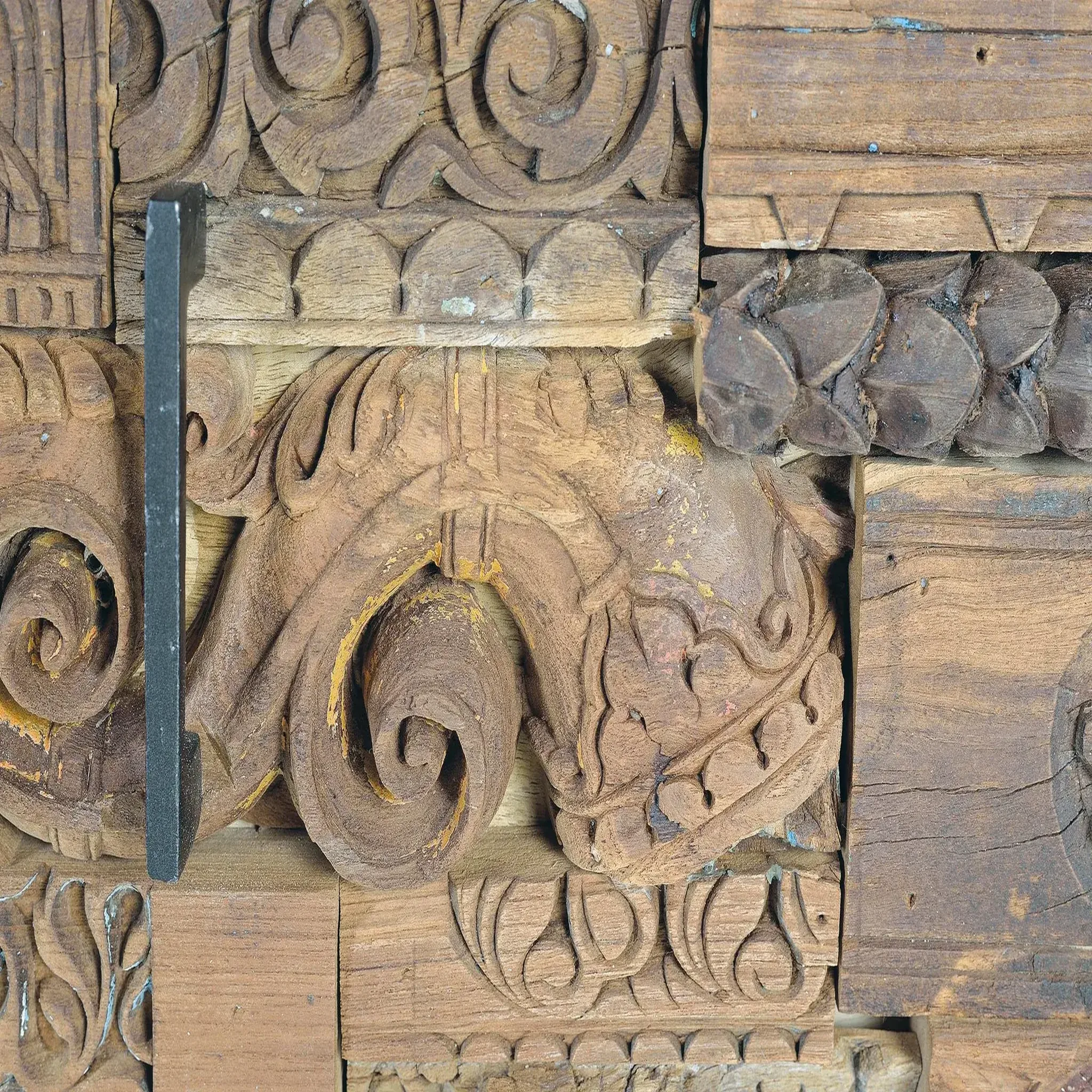 Voir la diapositive 4 : GINER Y COLOMER SL Meuble tv en bois de manguier 180 cm style boho ethnique sculpté