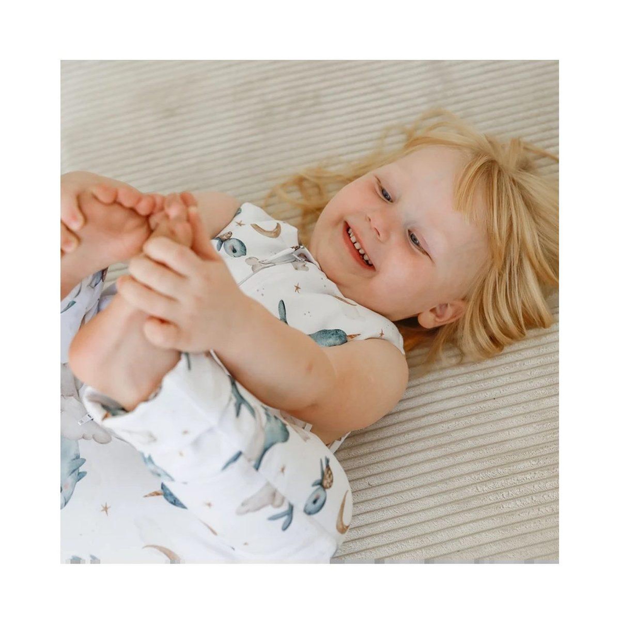 Voir la diapositive 4 : WALDIN Gigoteuse à jambes en coton 2,5 TOG - taille M (3-4 ans) - motif baleine, blanc