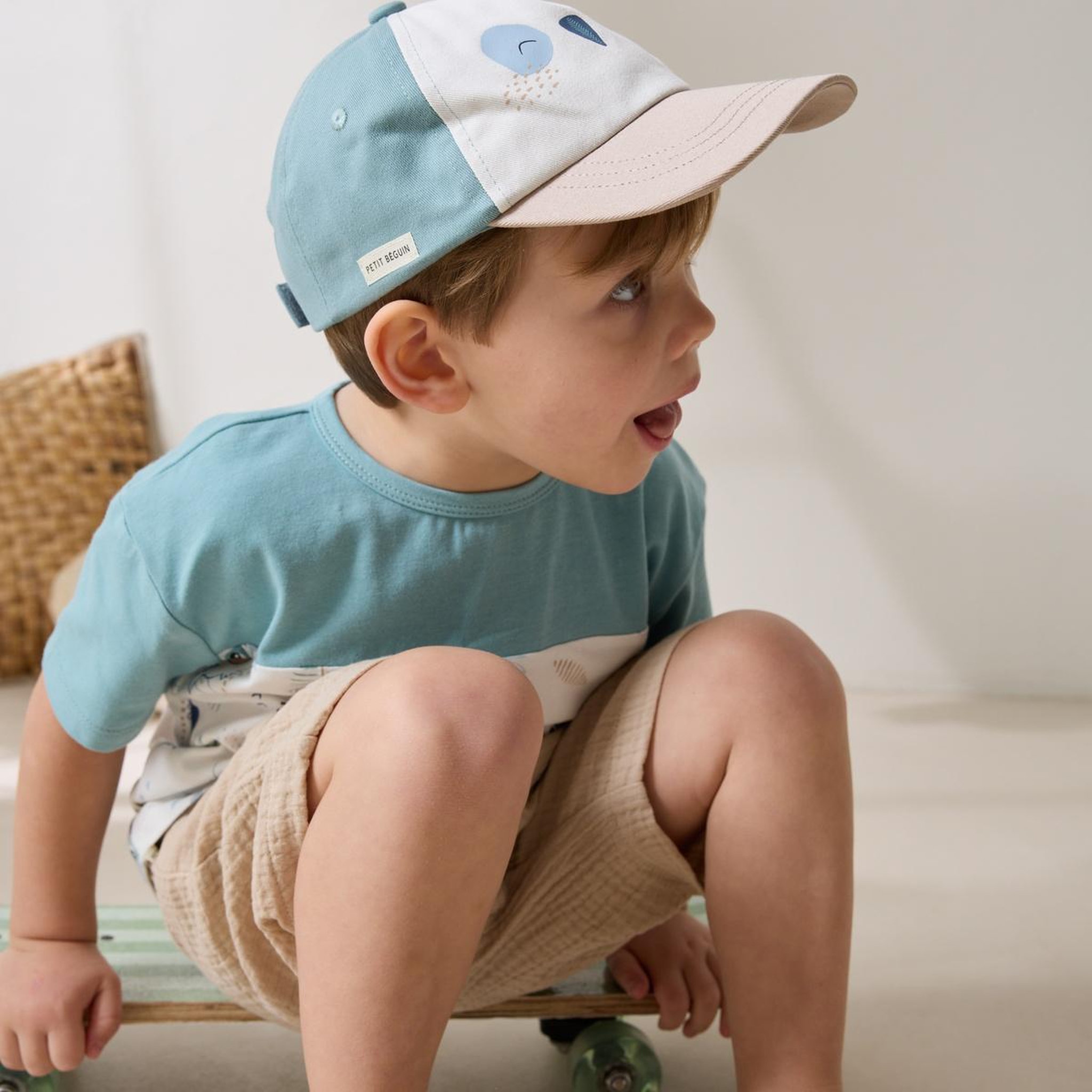 Voir la diapositive 3 : PETIT BEGUIN Casquette enfant toucana