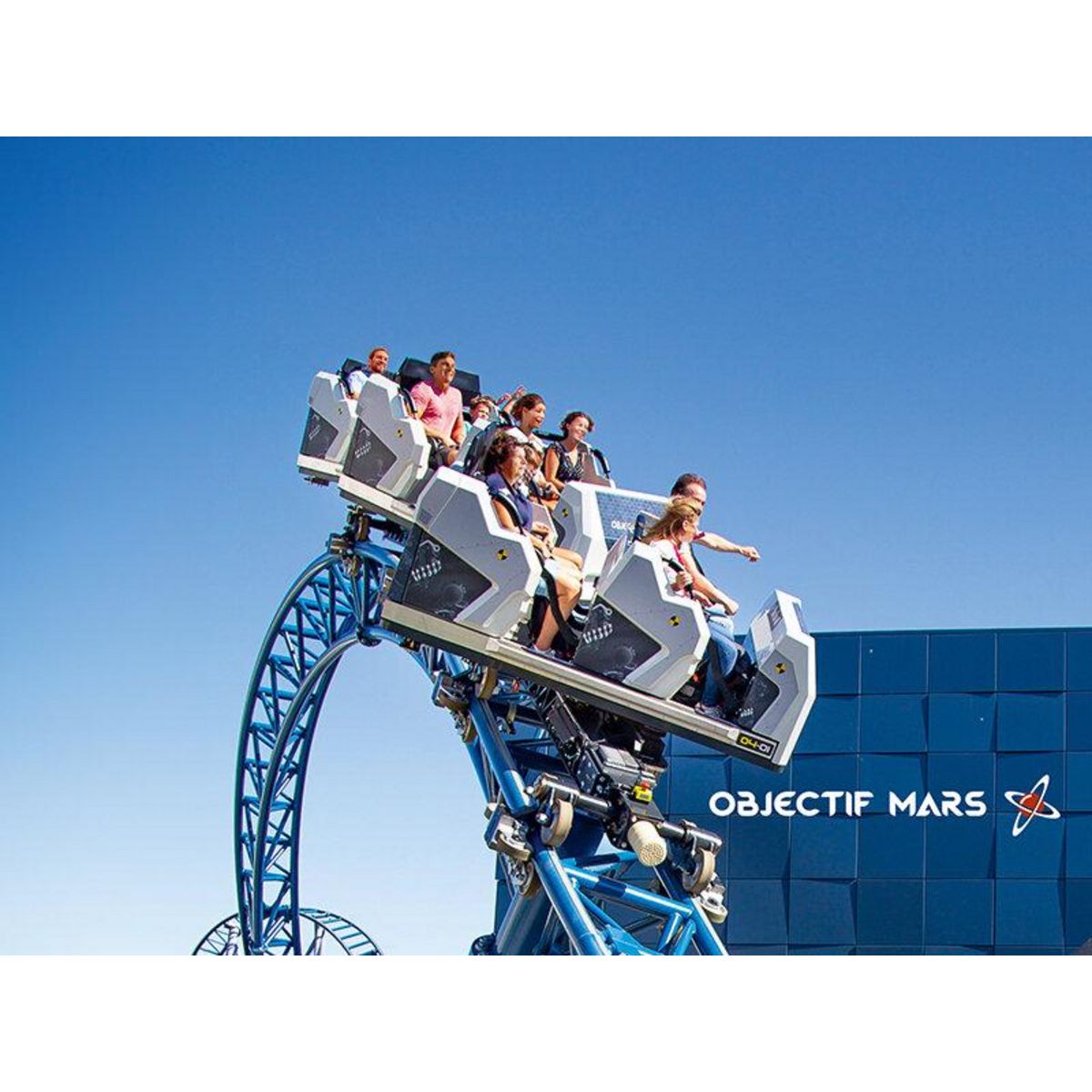 Smartbox Journée au Futuroscope en 2024 : 1 billet adulte - Coffret Cadeau Sport & Aventure