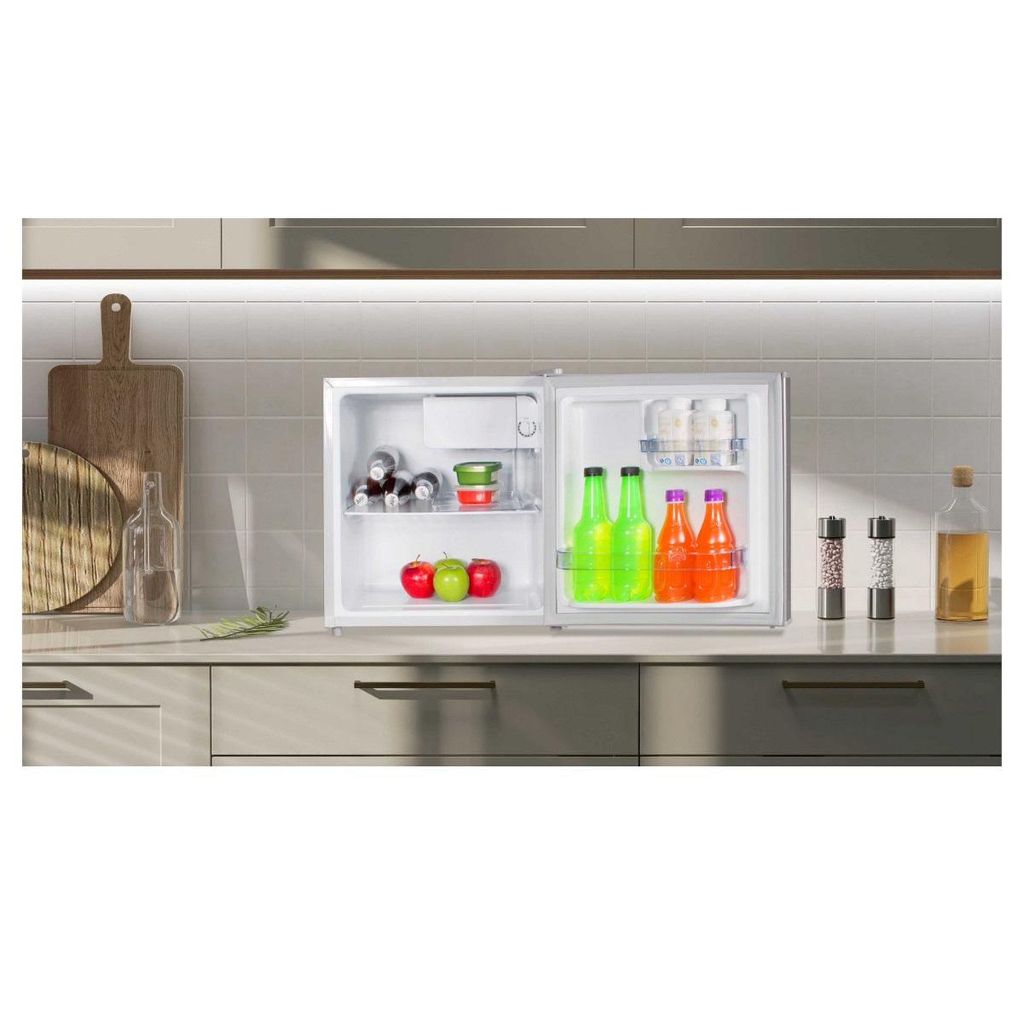 Voir la diapositive 4 : Frigelux Réfrigérateur table top 45cm 45l blanc - RCU48BE