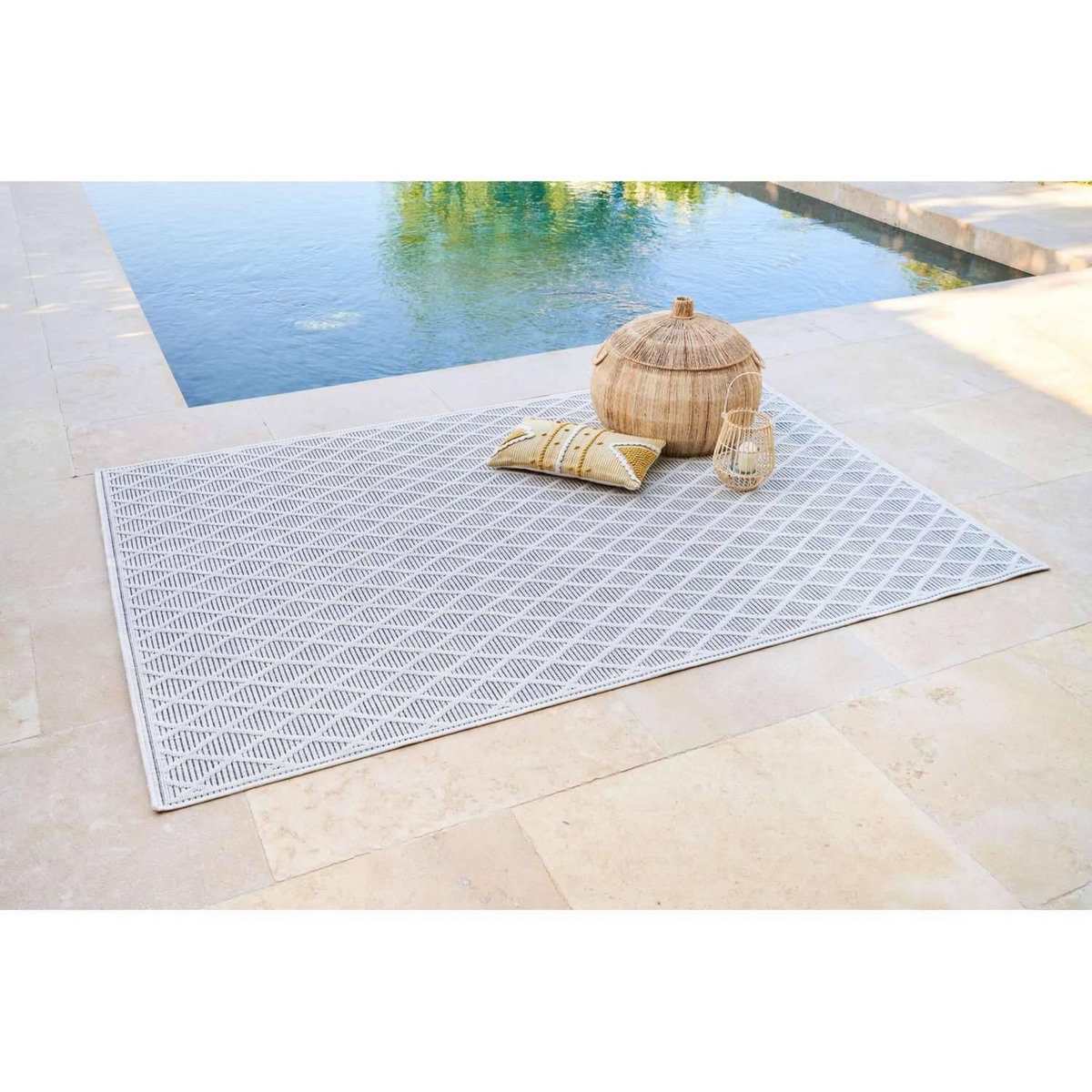 ATMOSPHERA Tapis rectangulaire intérieur et extérieur Losange - 120 x 170 cm - Noir et blanc