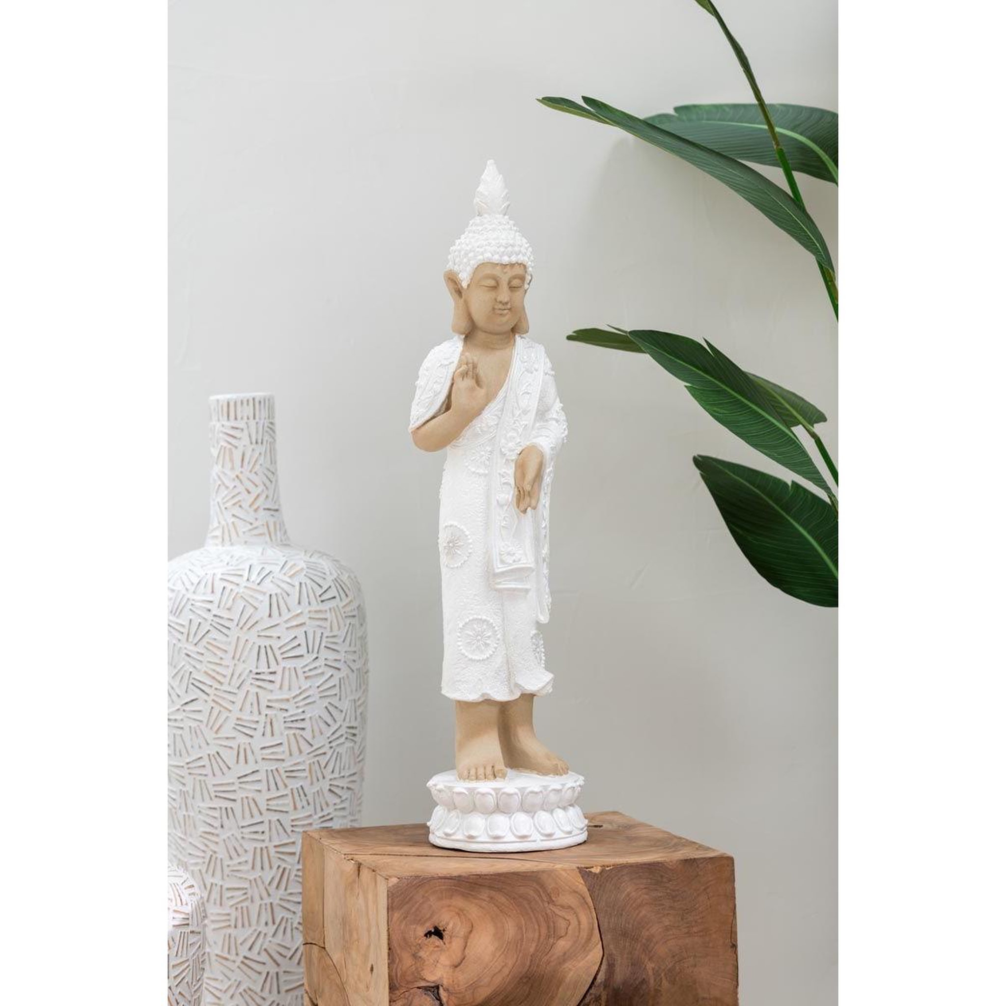 Voir la diapositive 4 : J-LINE Vase déco en ciment  lauwra  100cm blanc